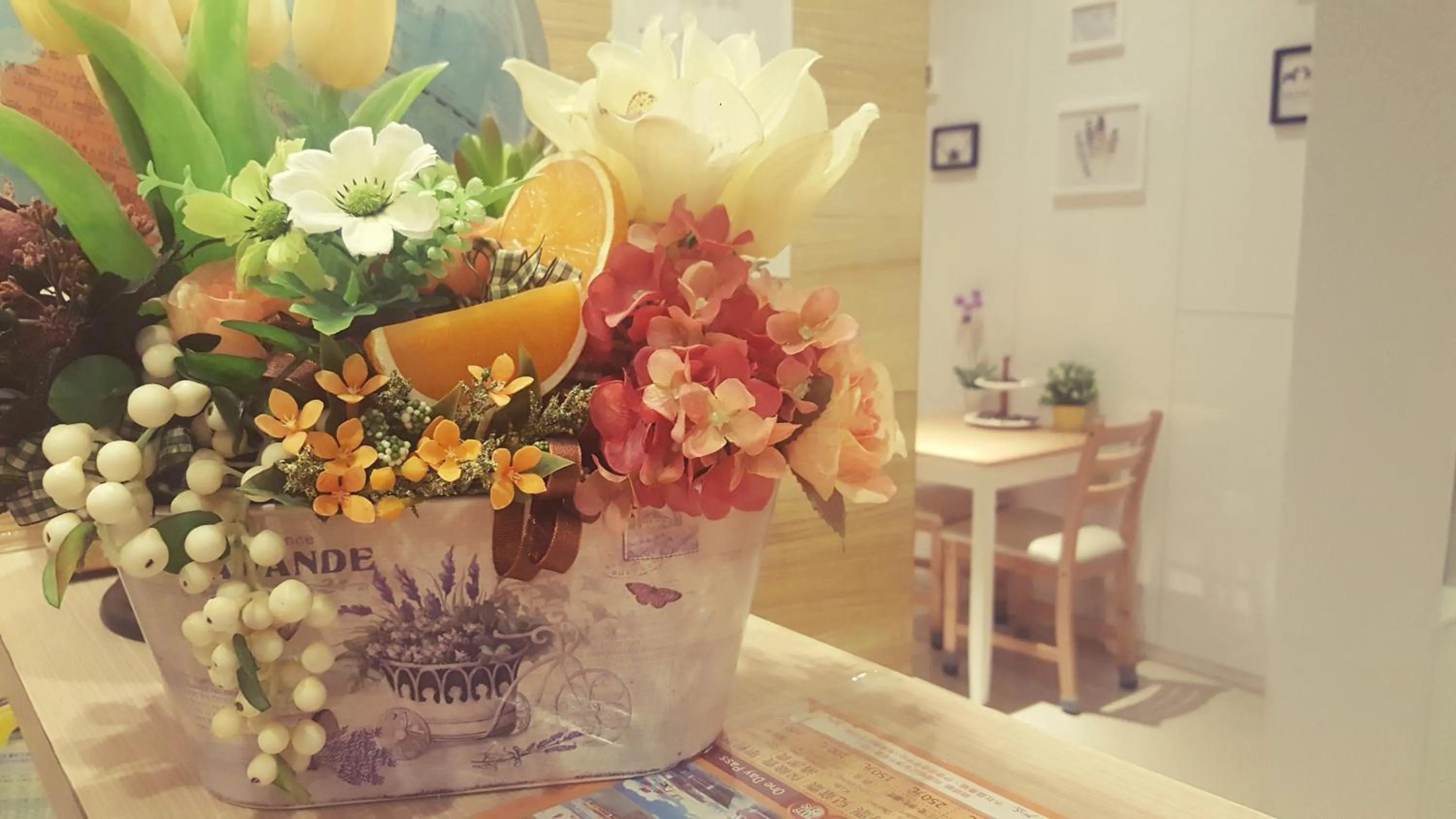 Dining area in Ze Hu B&B