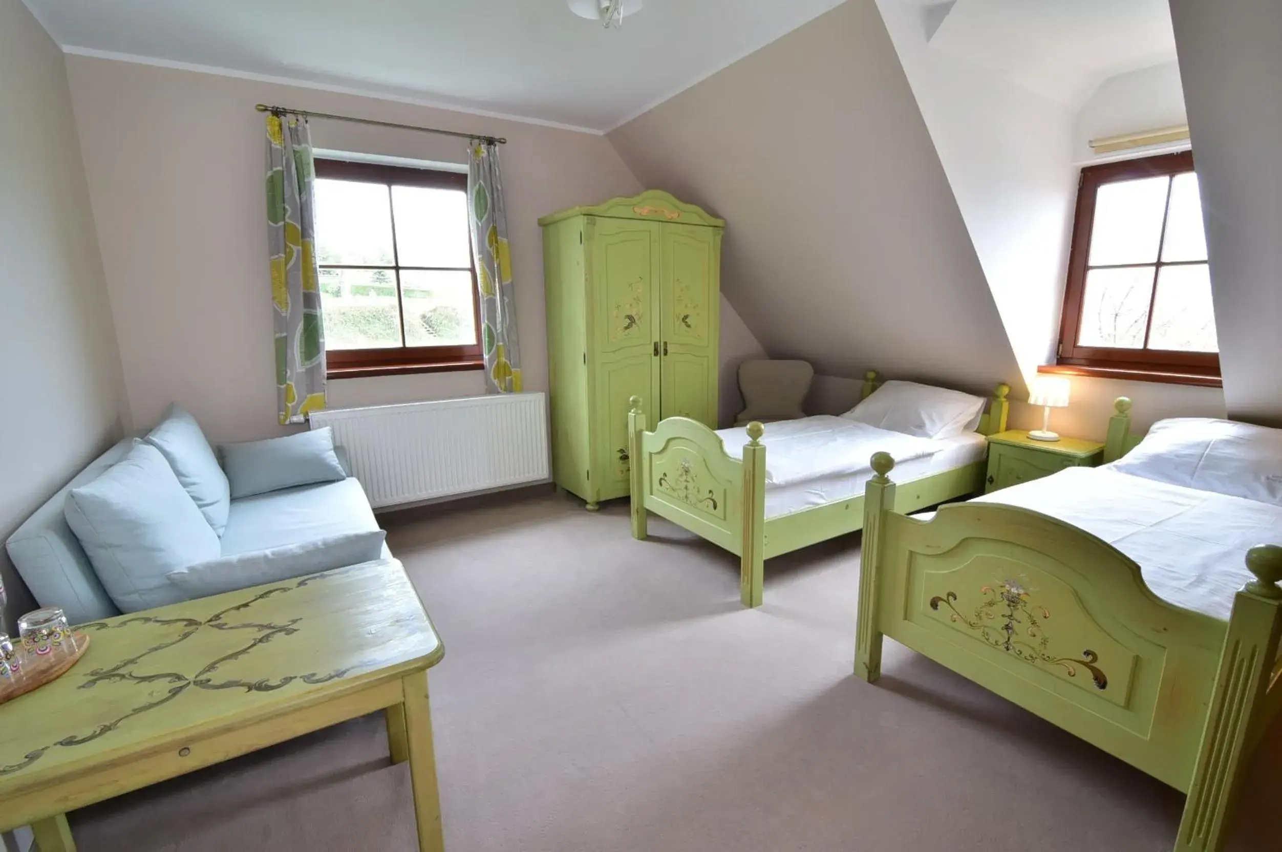 Standard Twin Room - single occupancy in Gościniec Nowa Wioska Standard Twin Room - single occupancy in Gościniec Nowa Wioska