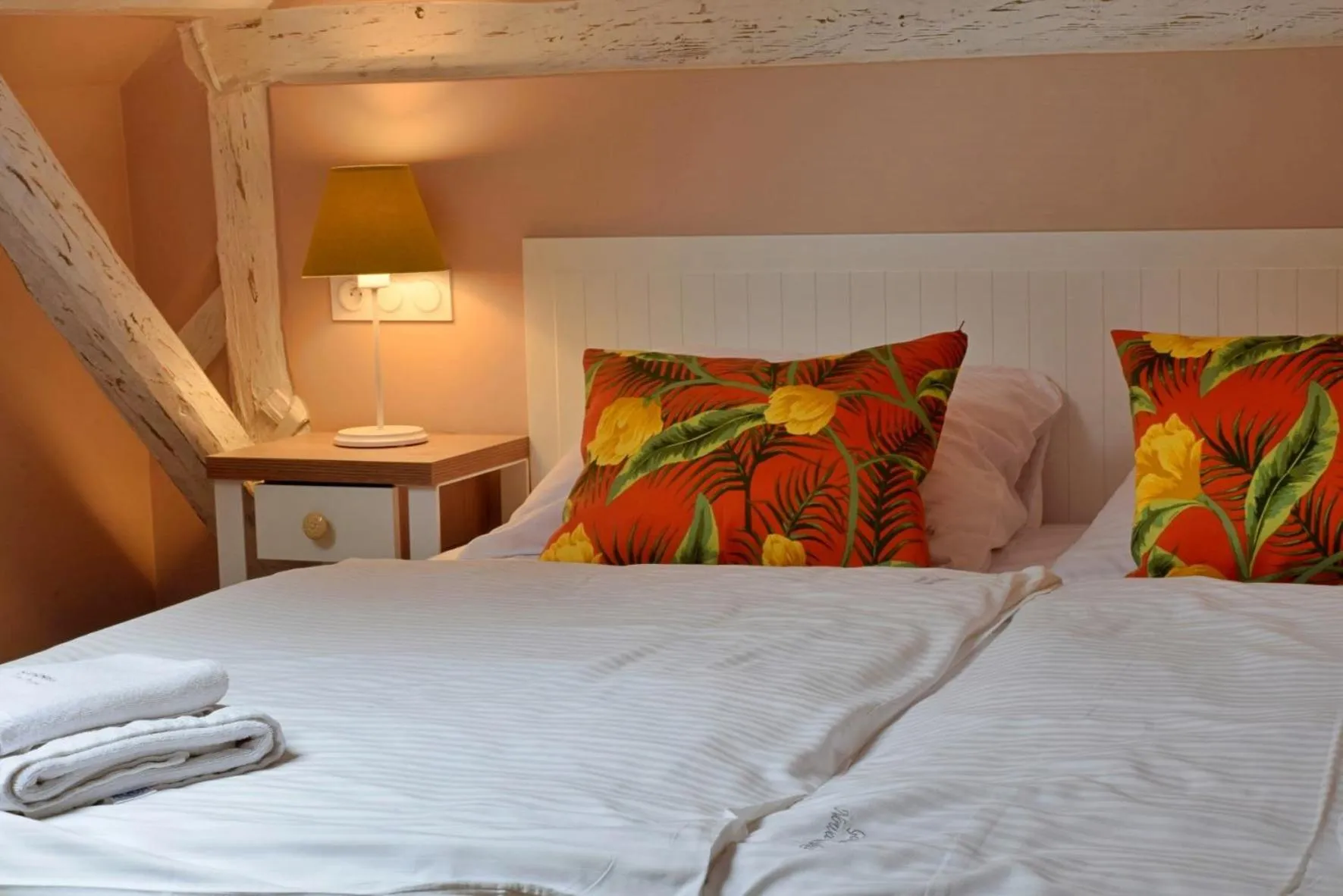 Bed in Gościniec Nowa Wioska