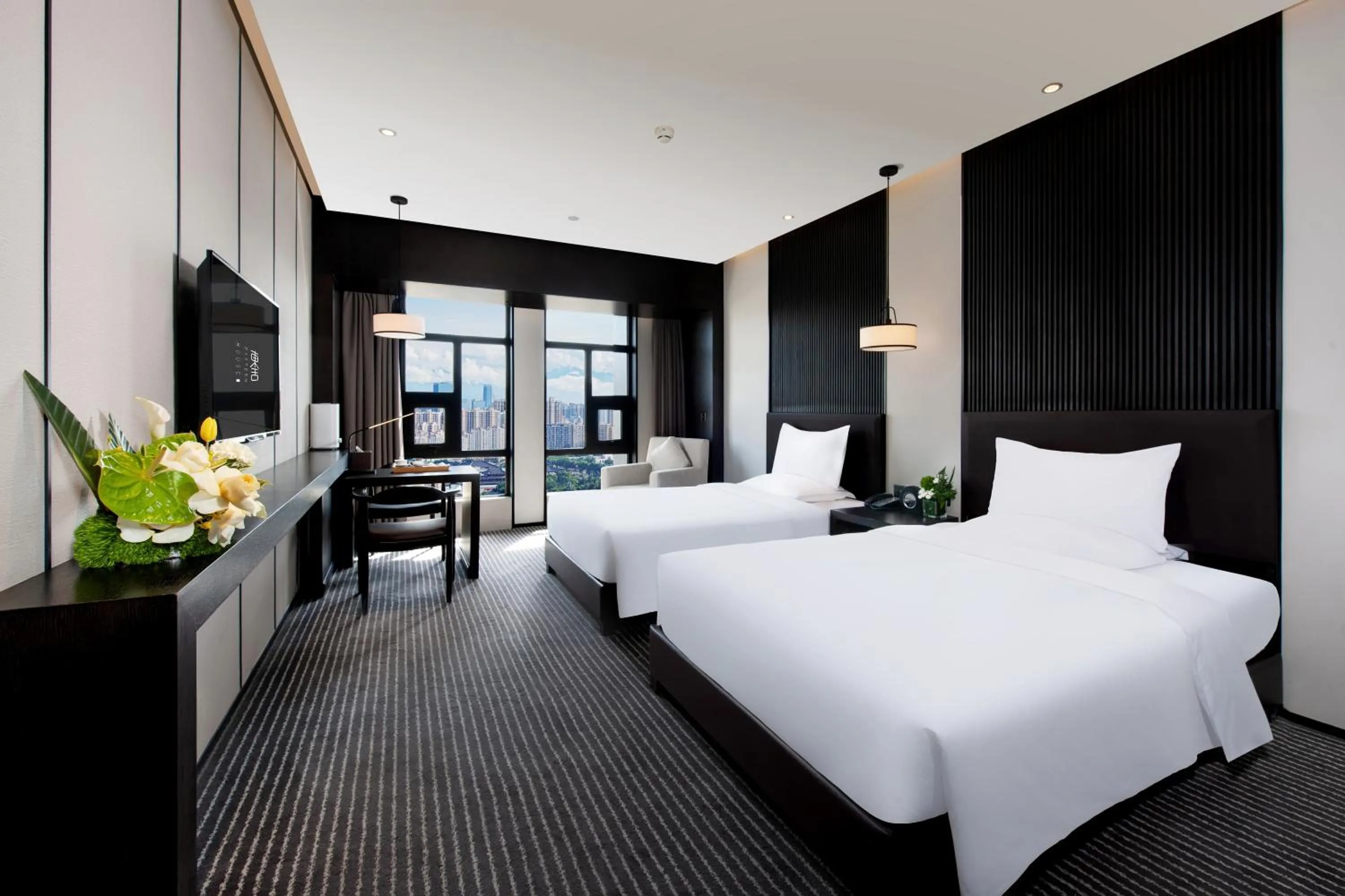 Photo of the whole room, Bed in Eastern House Xi'an