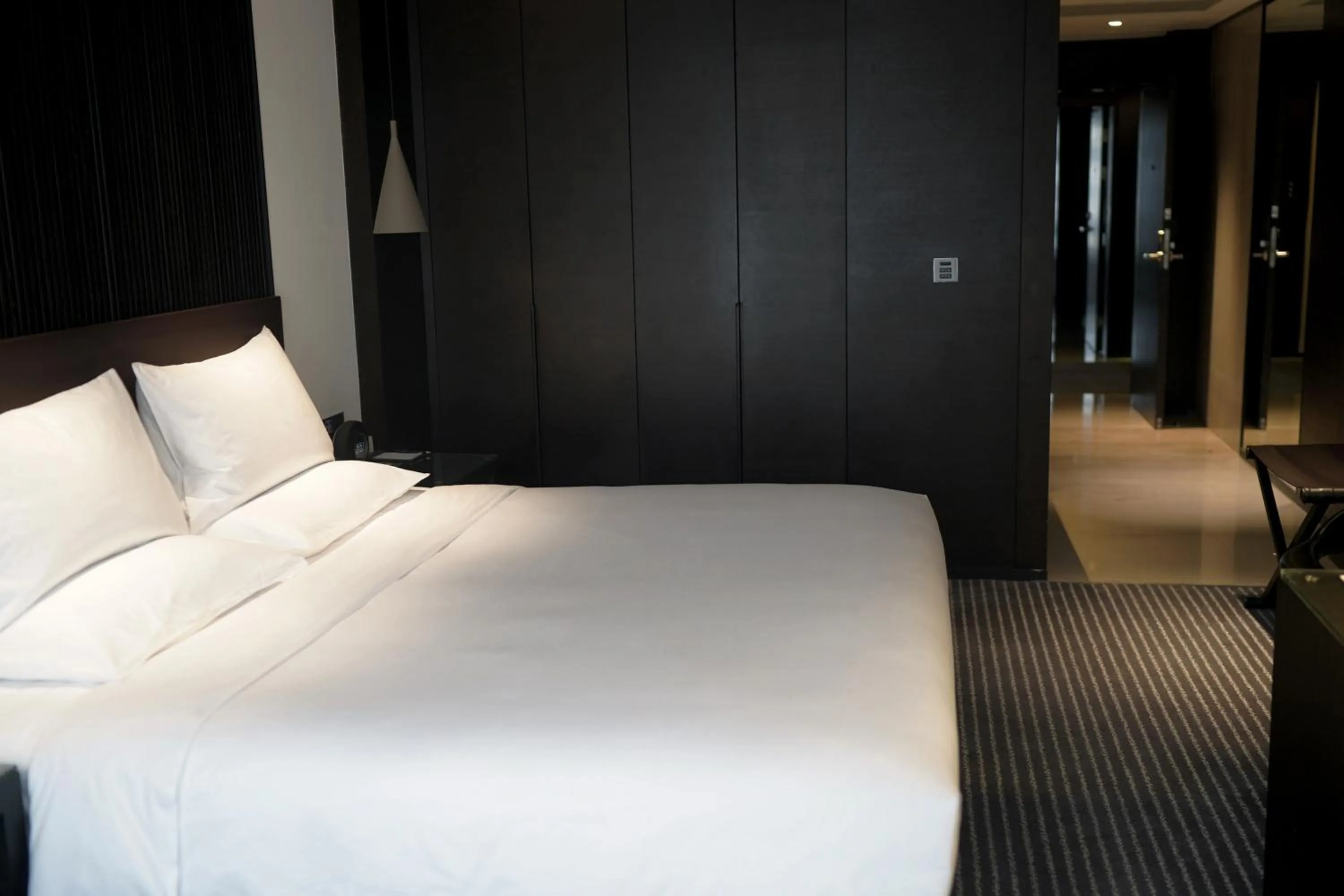 Photo of the whole room, Bed in Eastern House Xi'an