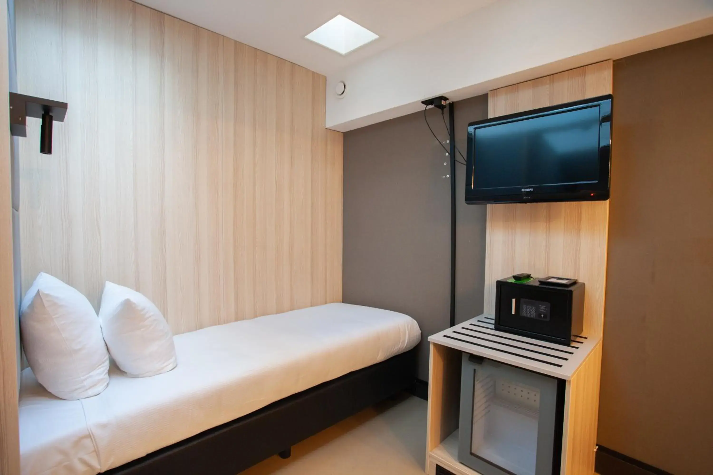 Bed in The Alfred Hotel Bed in The Alfred Hotel