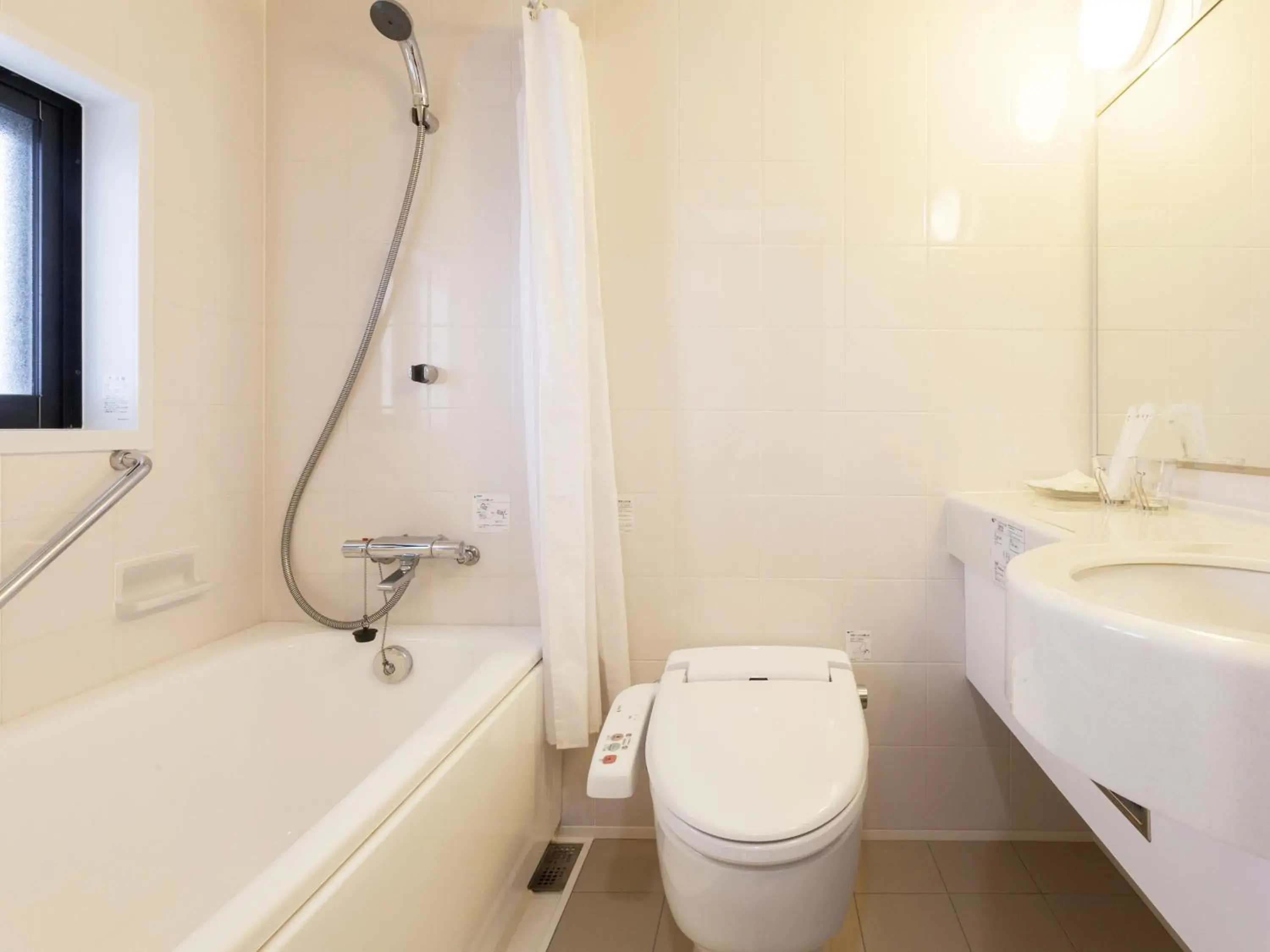 Bathroom in Kariyushi Condominium Ocean Hills Chouraku Stay Bathroom in Kariyushi Condominium Ocean Hills Chouraku Stay