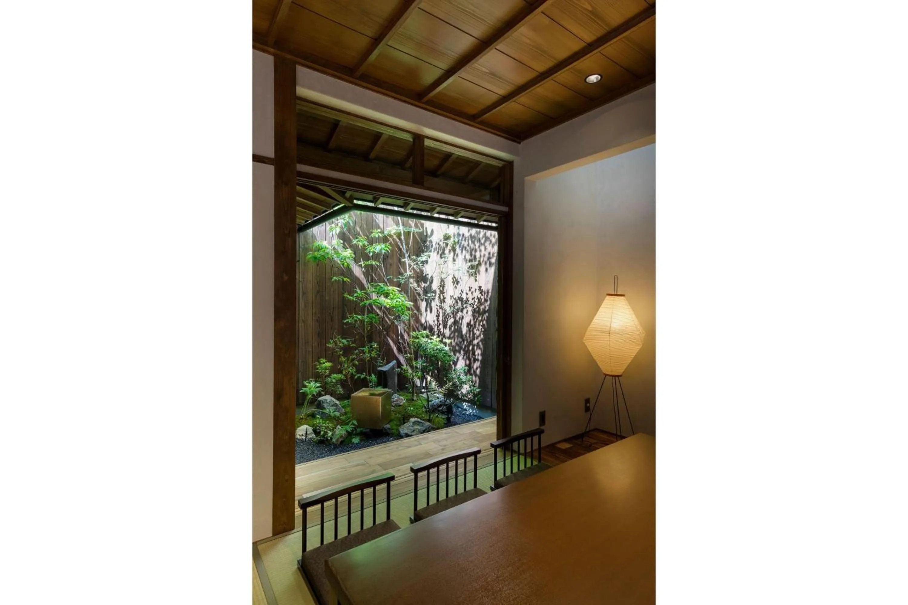 Garden in Natsume an Machiya House