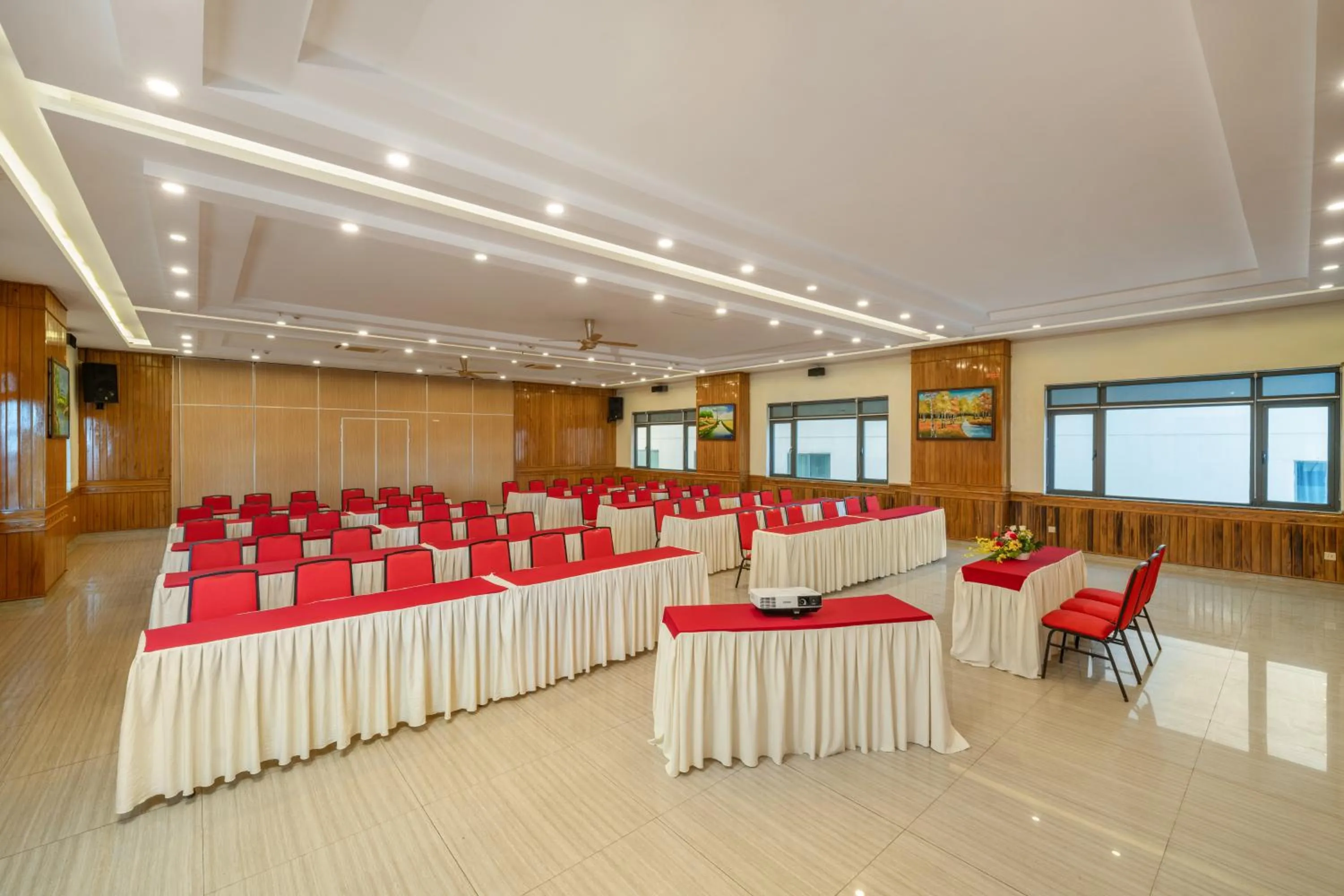 Meeting/conference room in Lunar Hotel Danang