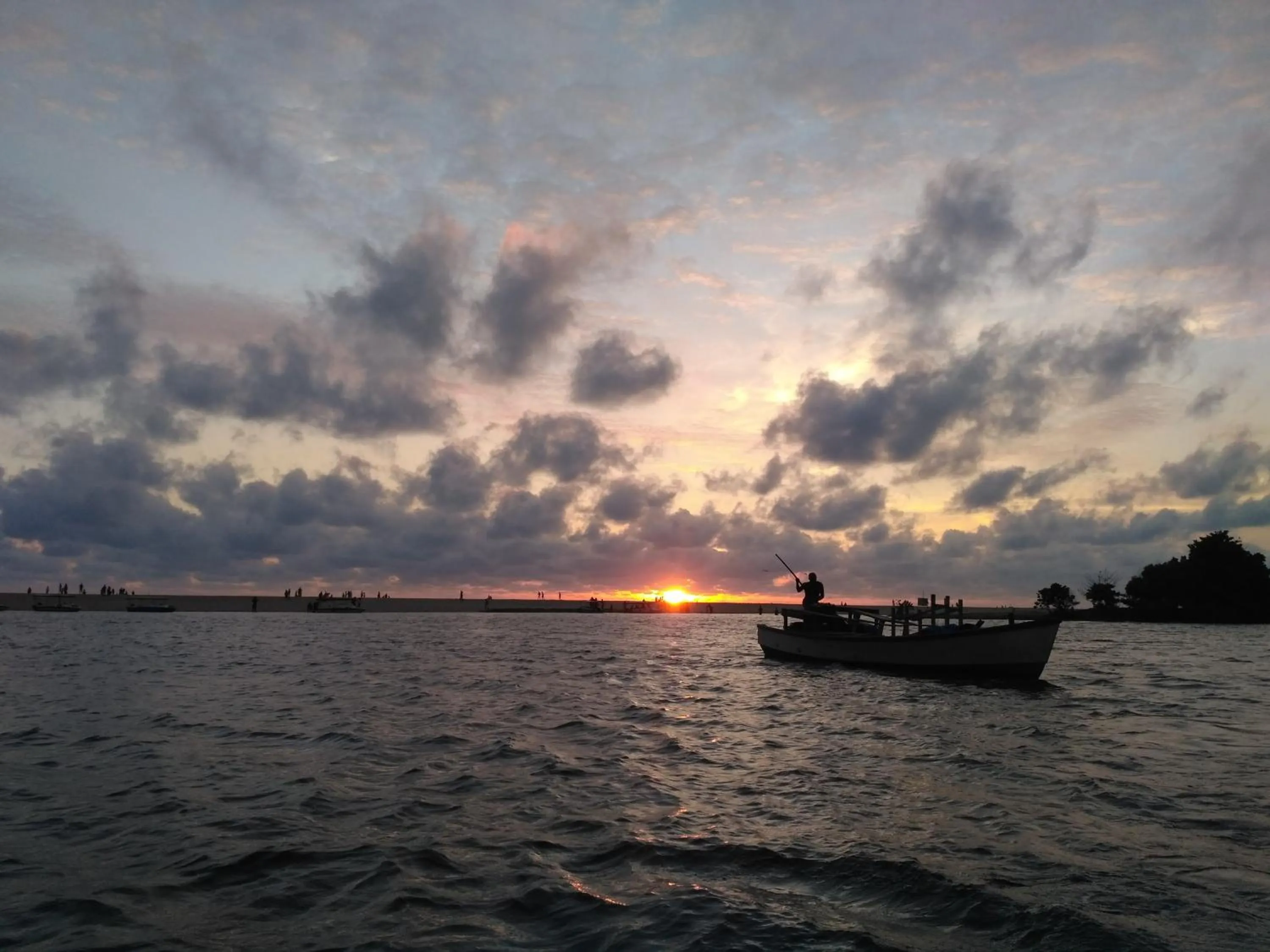 Evening entertainment in Kayaloram Resort