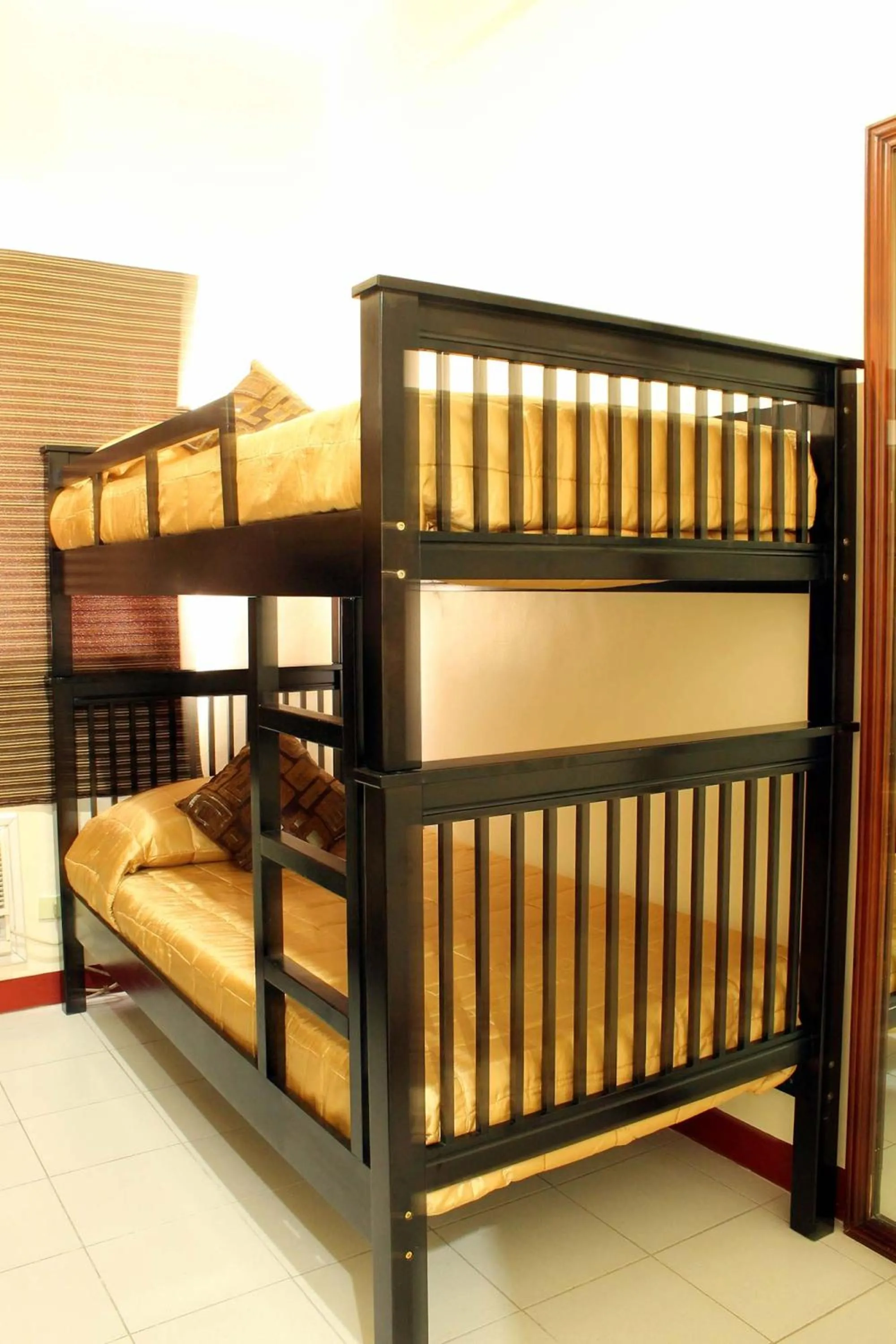 Property building in La Casarita