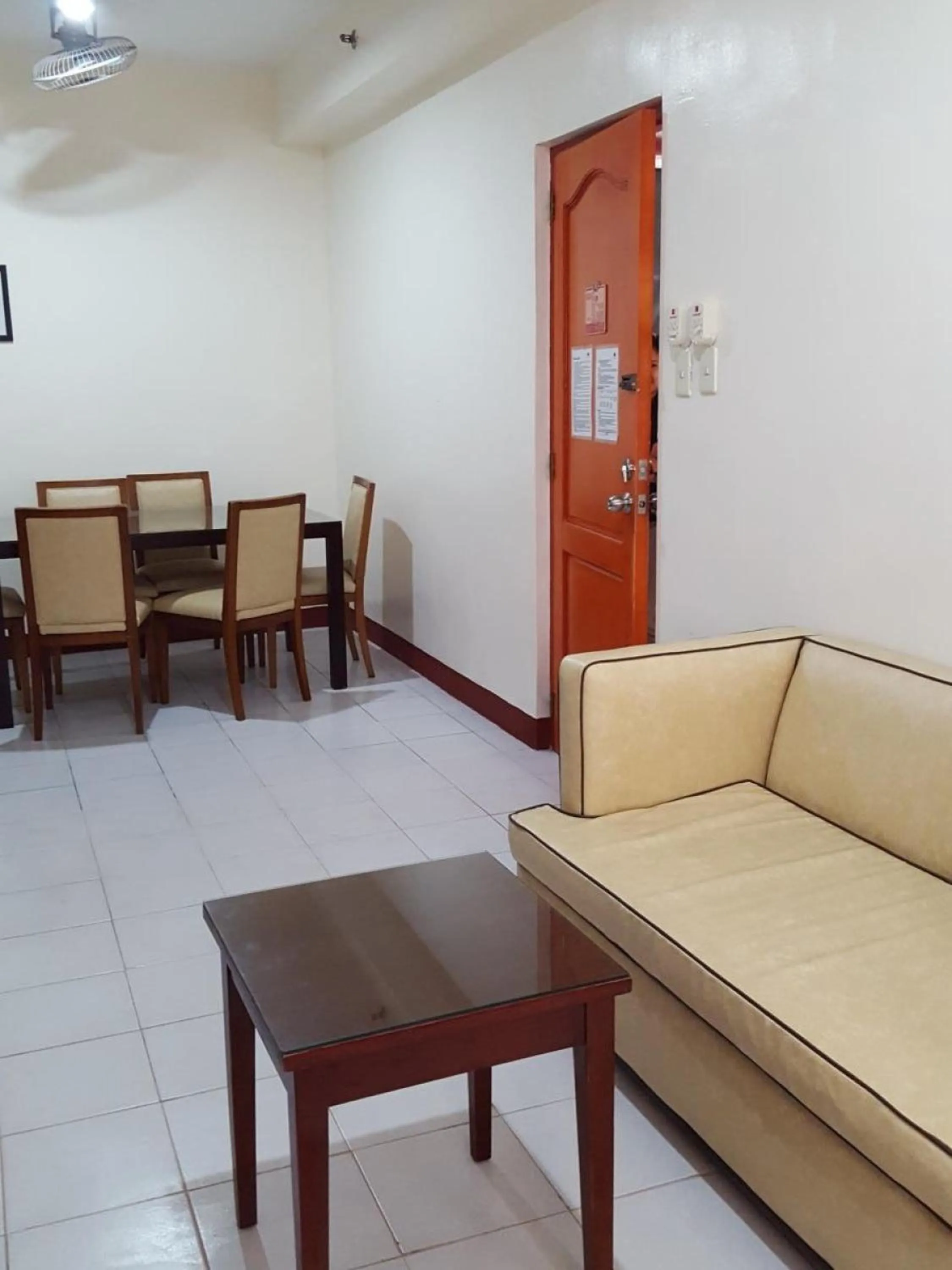 Property building in La Casarita