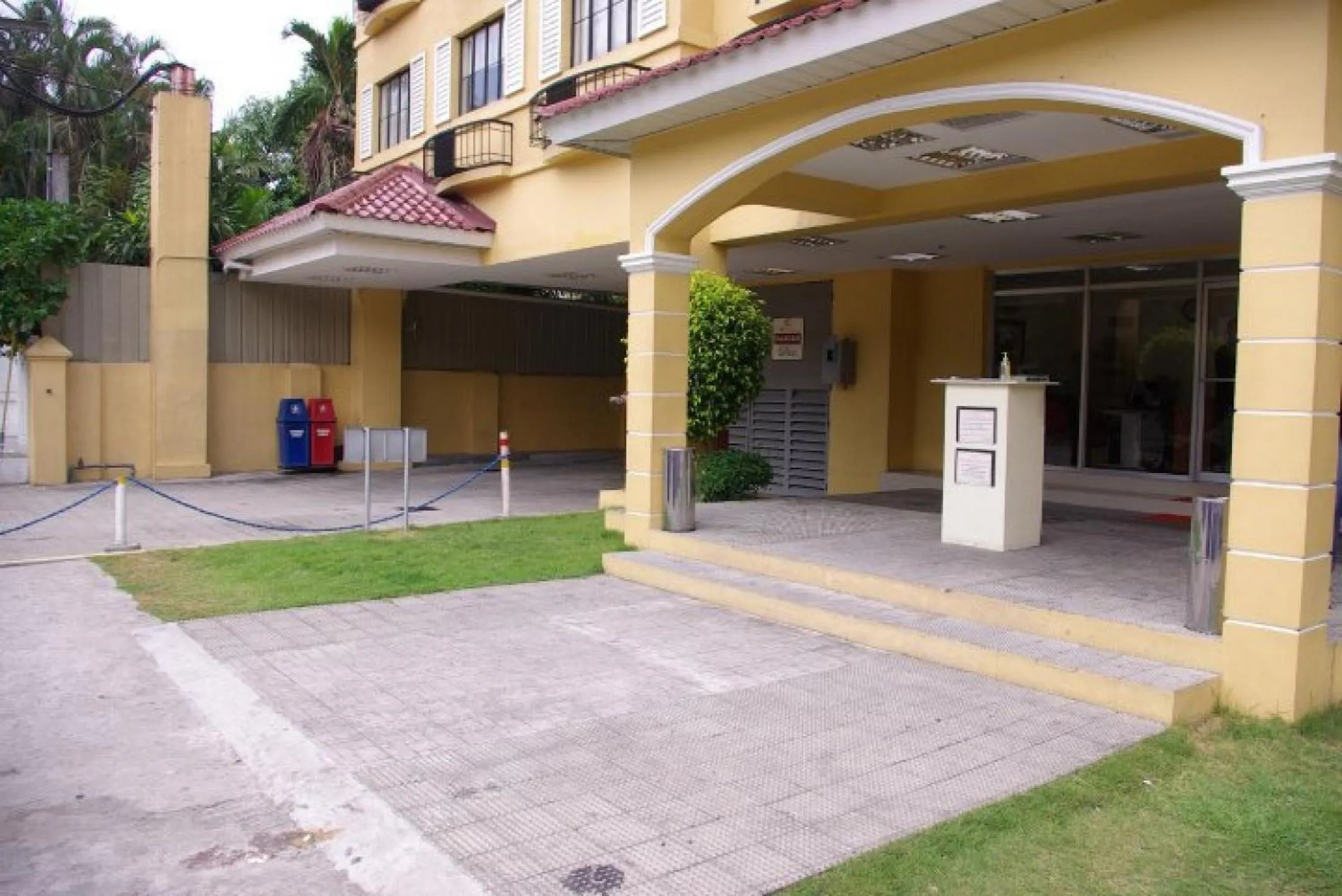 Property building in La Casarita