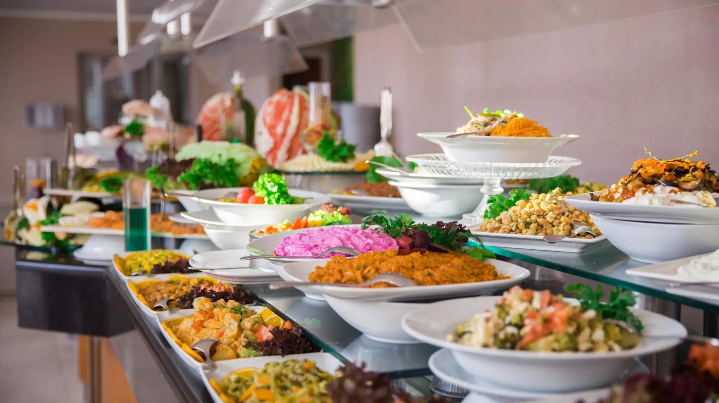 Food and drinks in Grand Hotel Ontur Cesme Food and drinks in Grand Hotel Ontur Cesme