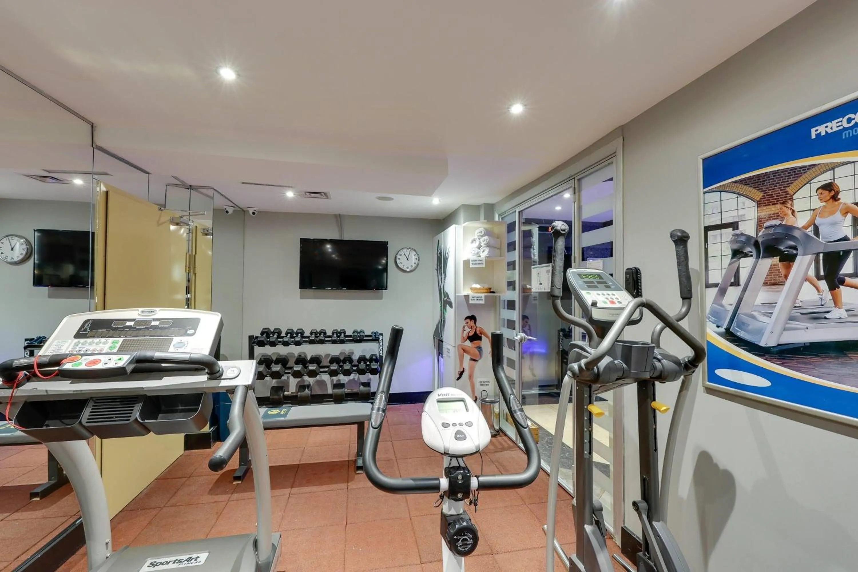 Fitness centre/facilities in Ramada by Wyndham Istanbul Old City