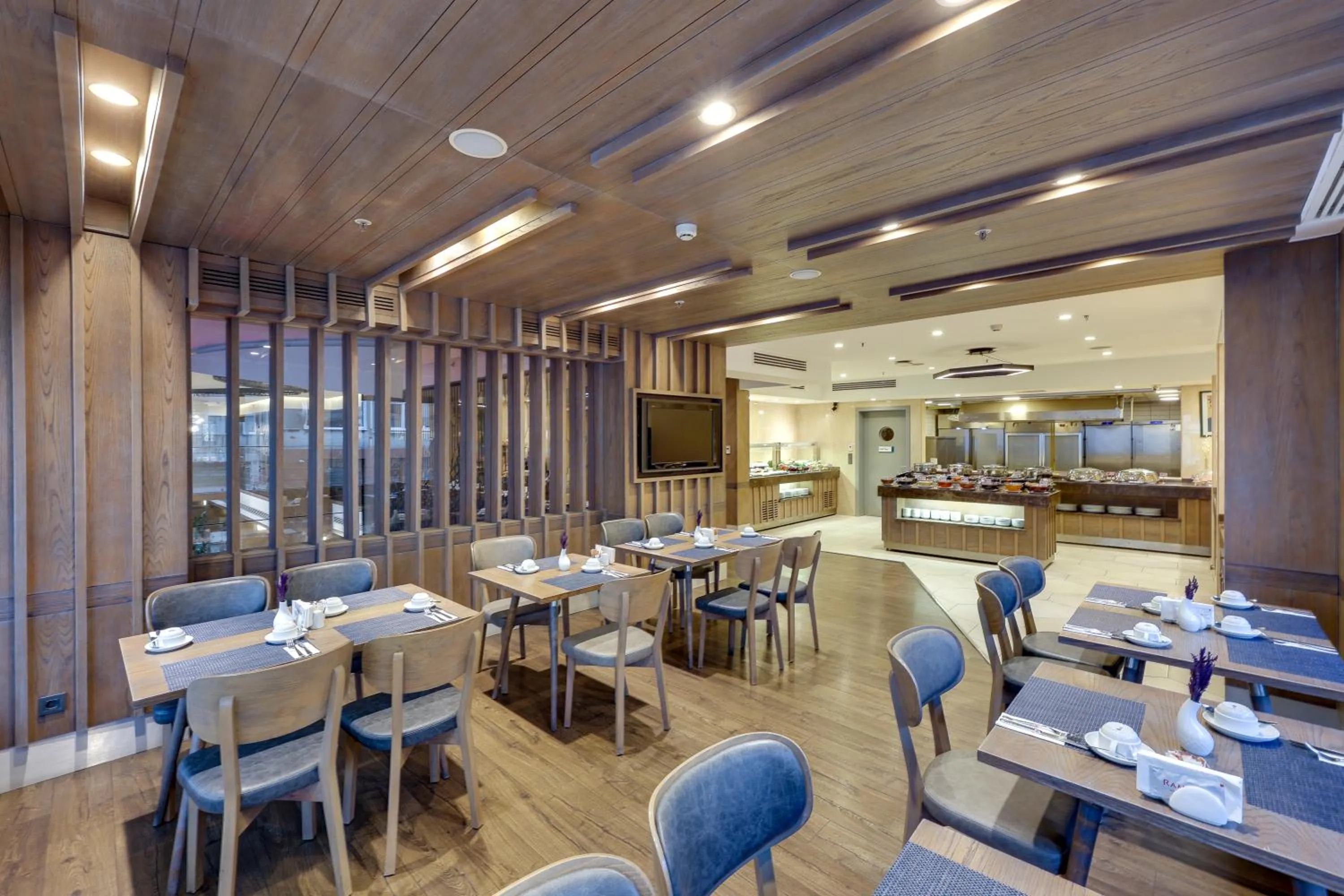 Restaurant/places to eat in Ramada by Wyndham Istanbul Old City