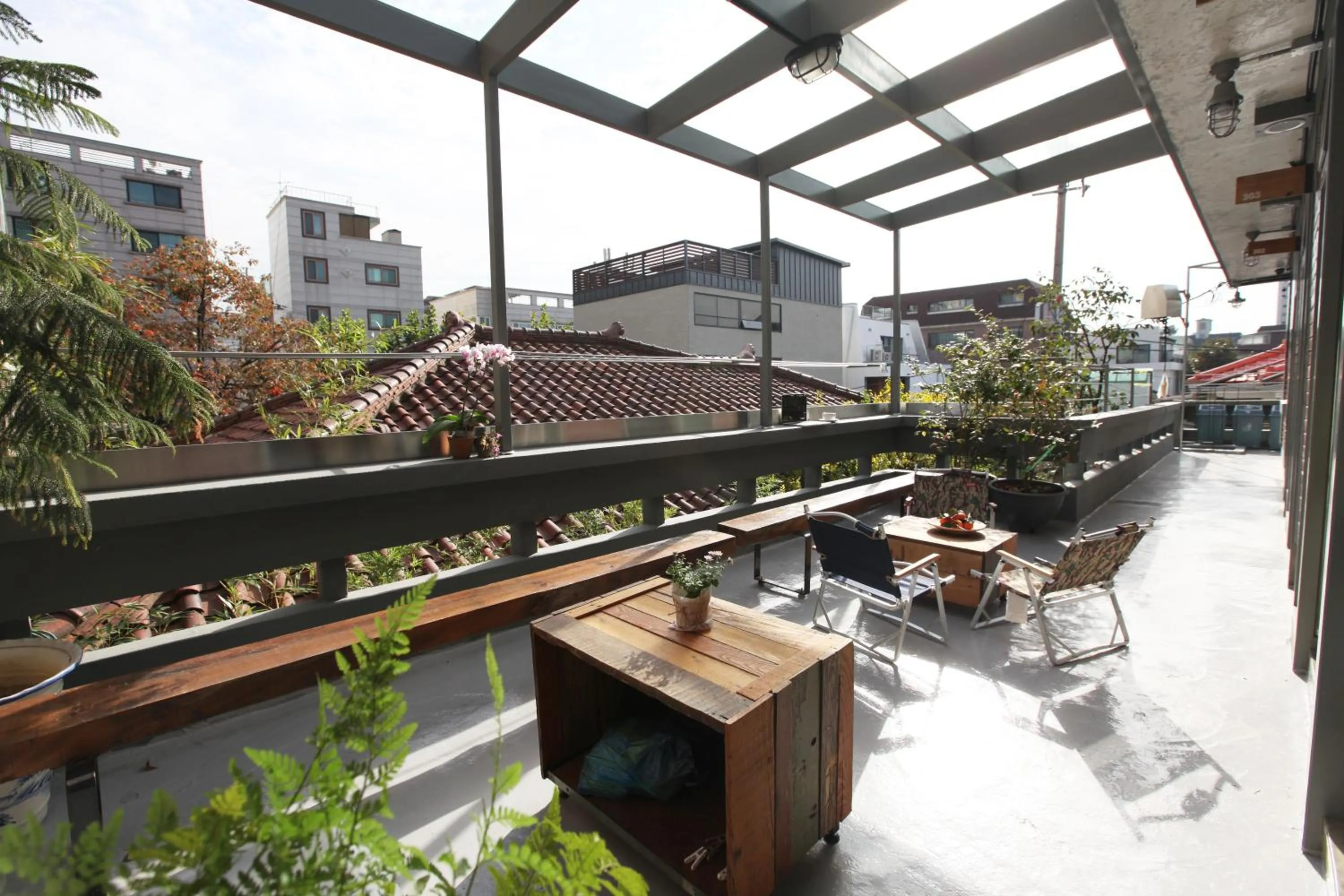 Balcony/Terrace in Hongdae Guesthouse Pajamaparty