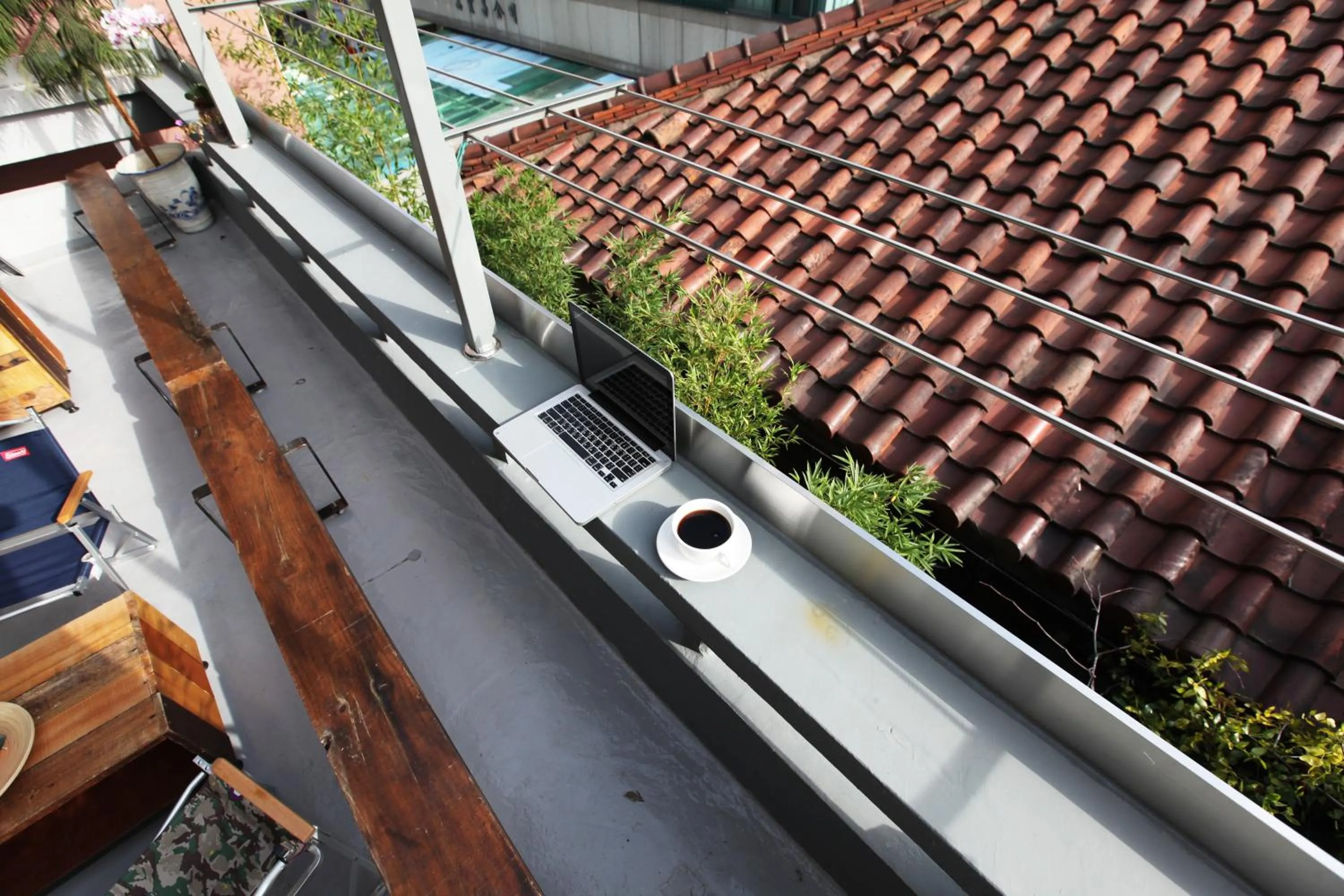 Balcony/Terrace in Hongdae Guesthouse Pajamaparty