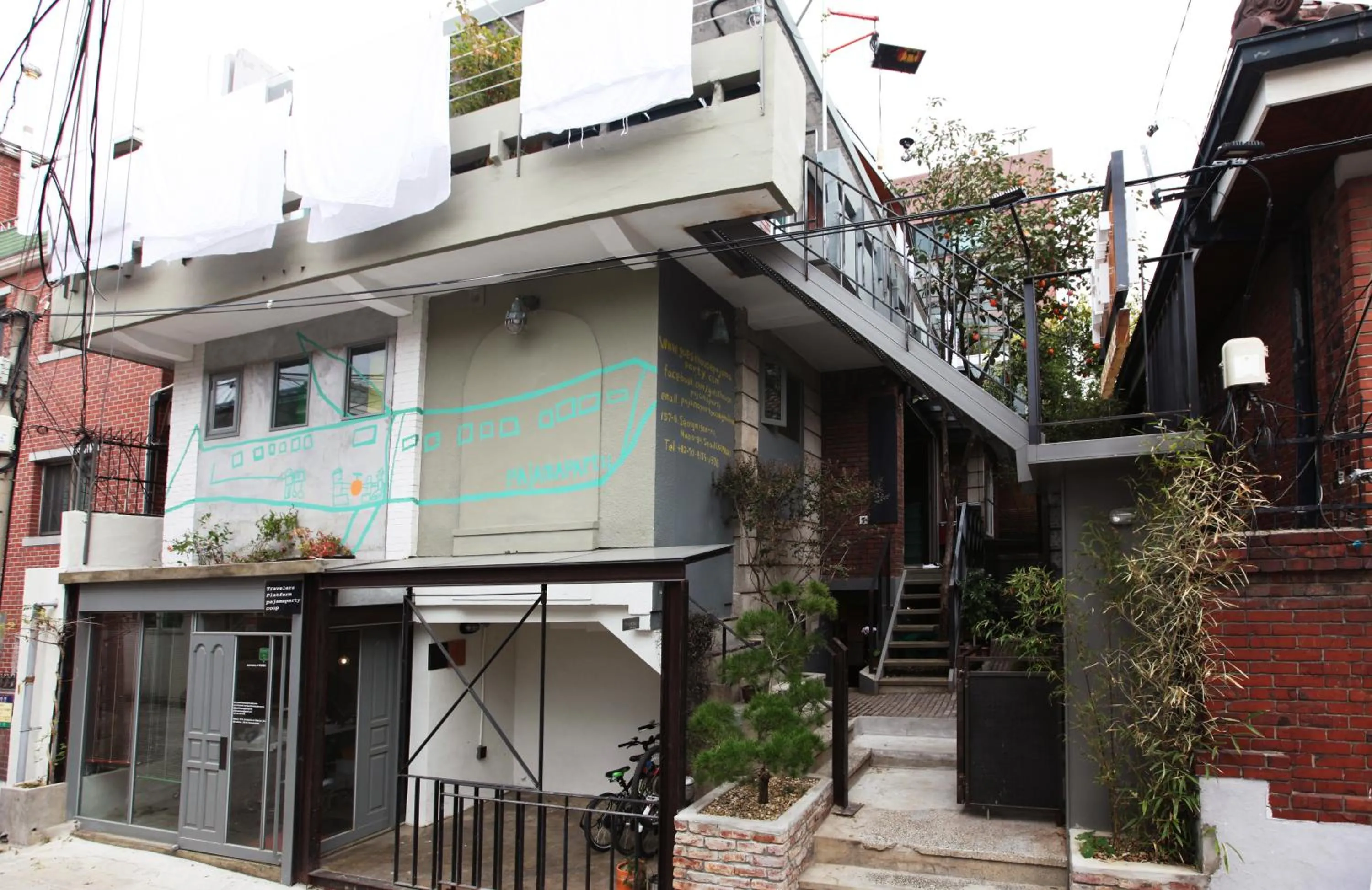 Property building in Hongdae Guesthouse Pajamaparty
