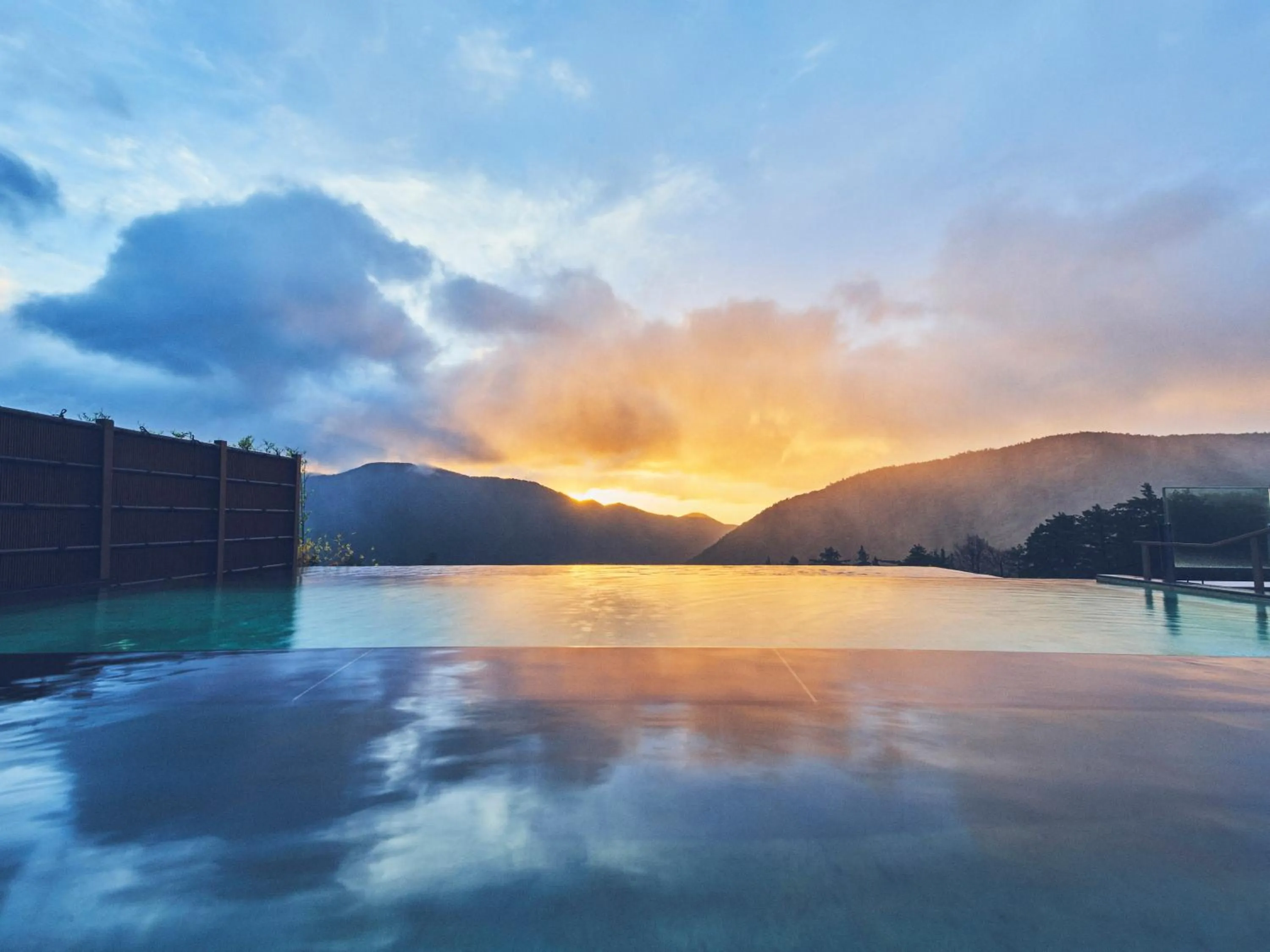 Hot Spring Bath in Hakone Kowakien Tenyu