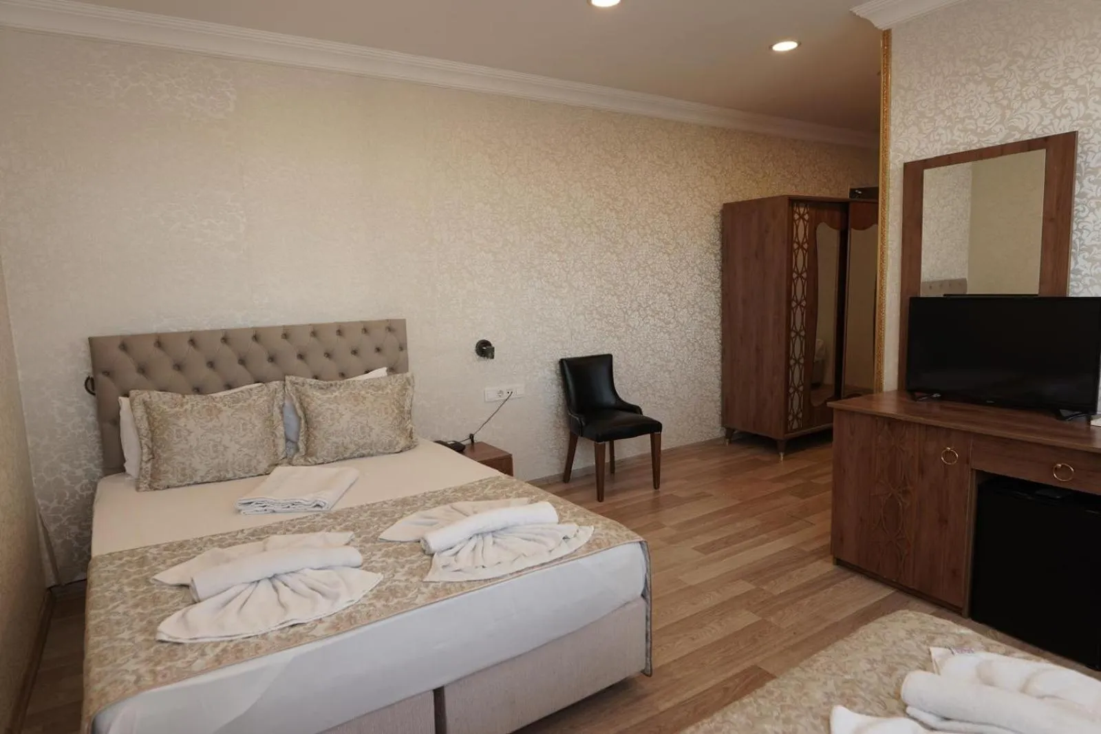 Bed in Angels Garden Hotel - Special Catagory