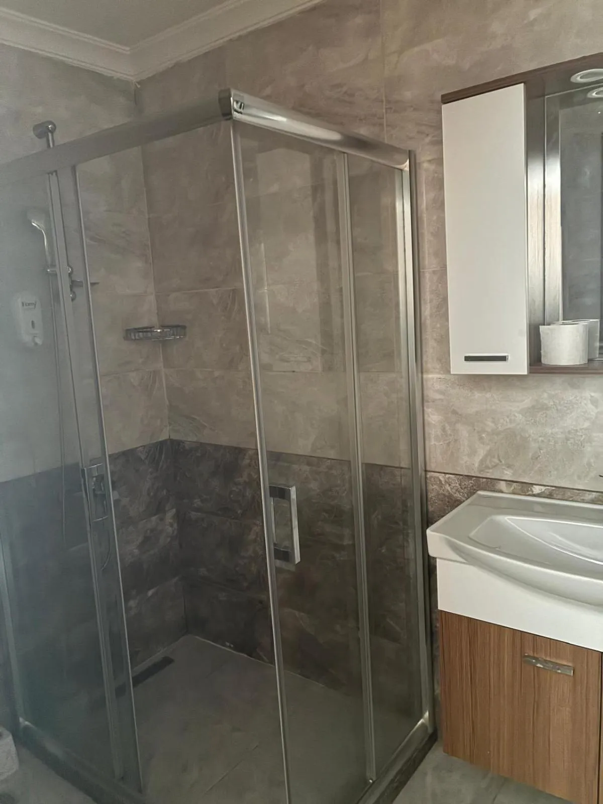 Shower in Angels Garden Hotel - Special Catagory