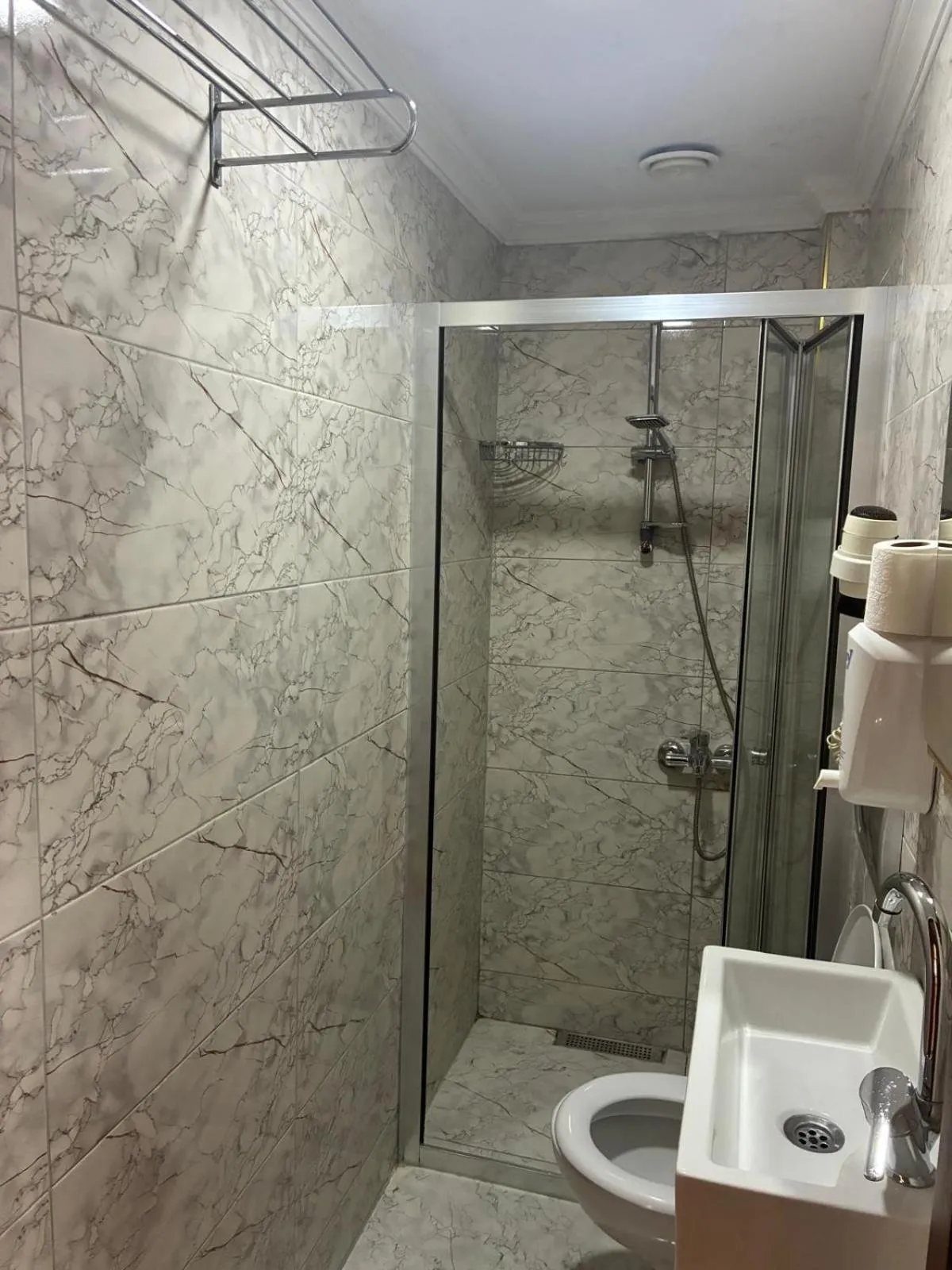 Shower in Angels Garden Hotel - Special Catagory