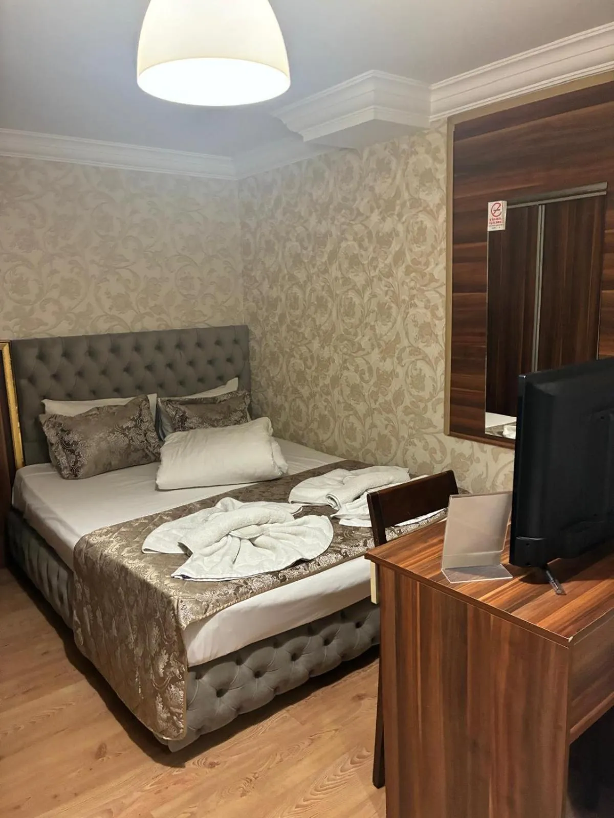 Bed in Angels Garden Hotel - Special Catagory