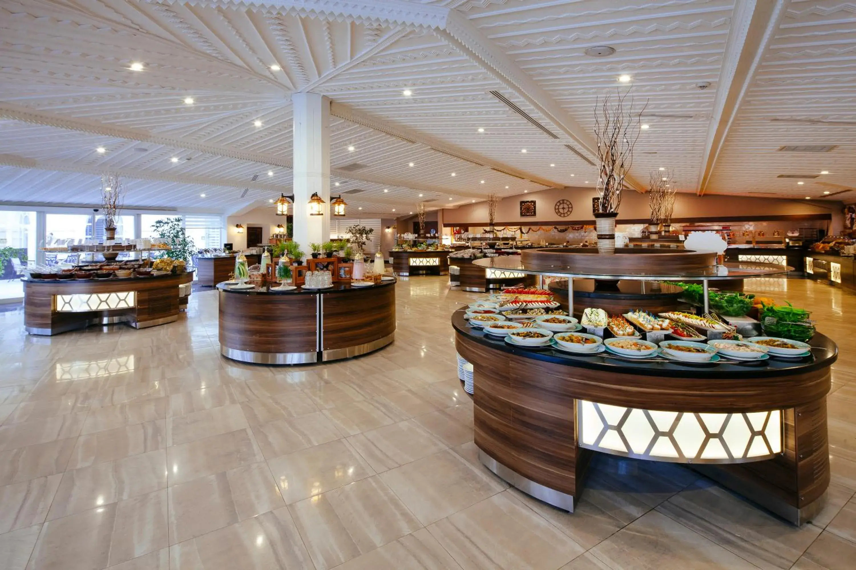 Restaurant/places to eat in Selectum Family Resort