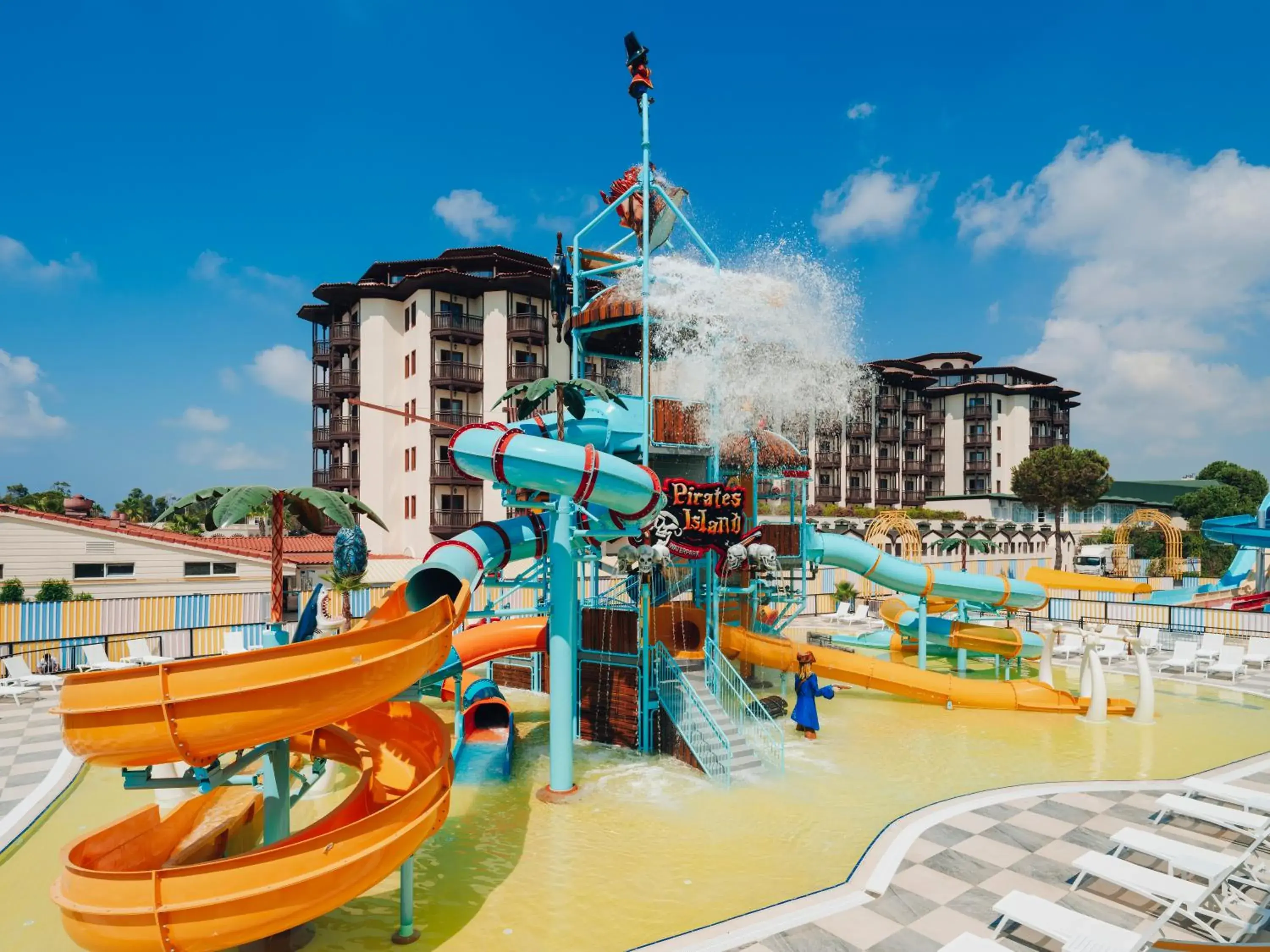 Swimming pool, Water Park in Selectum Family Resort
