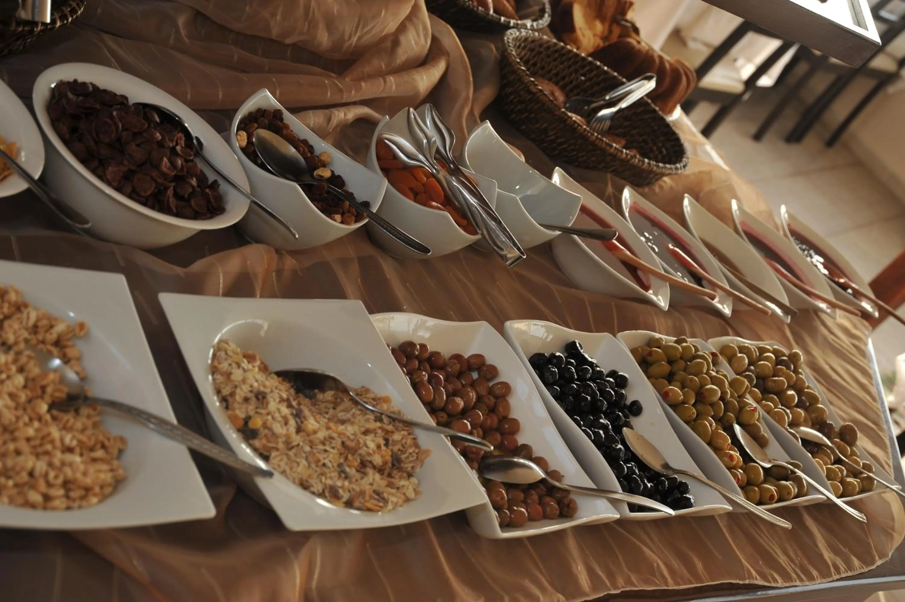 Restaurant/places to eat in Artefes Hotel Old City