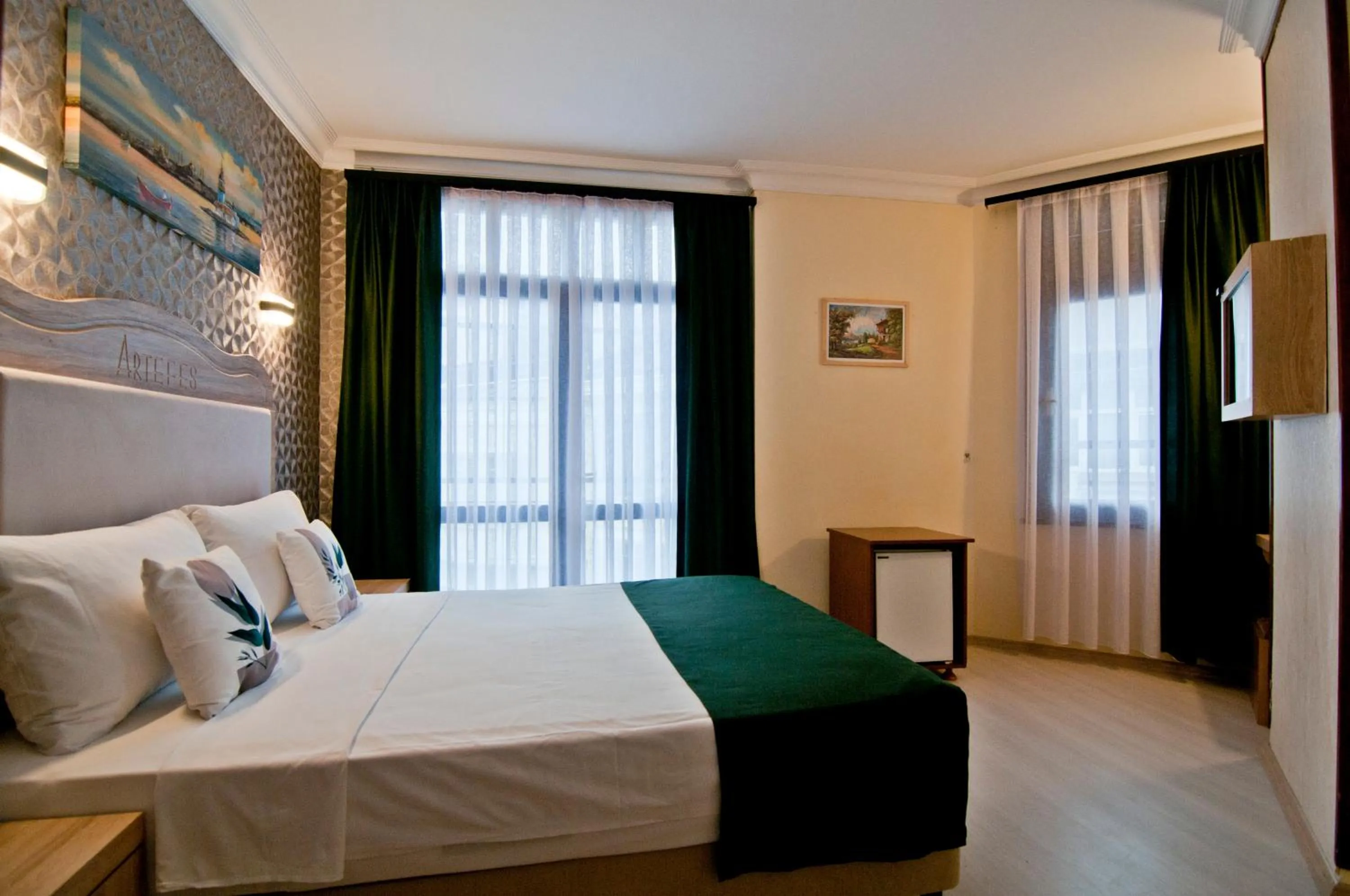 Bed in Artefes Hotel Old City