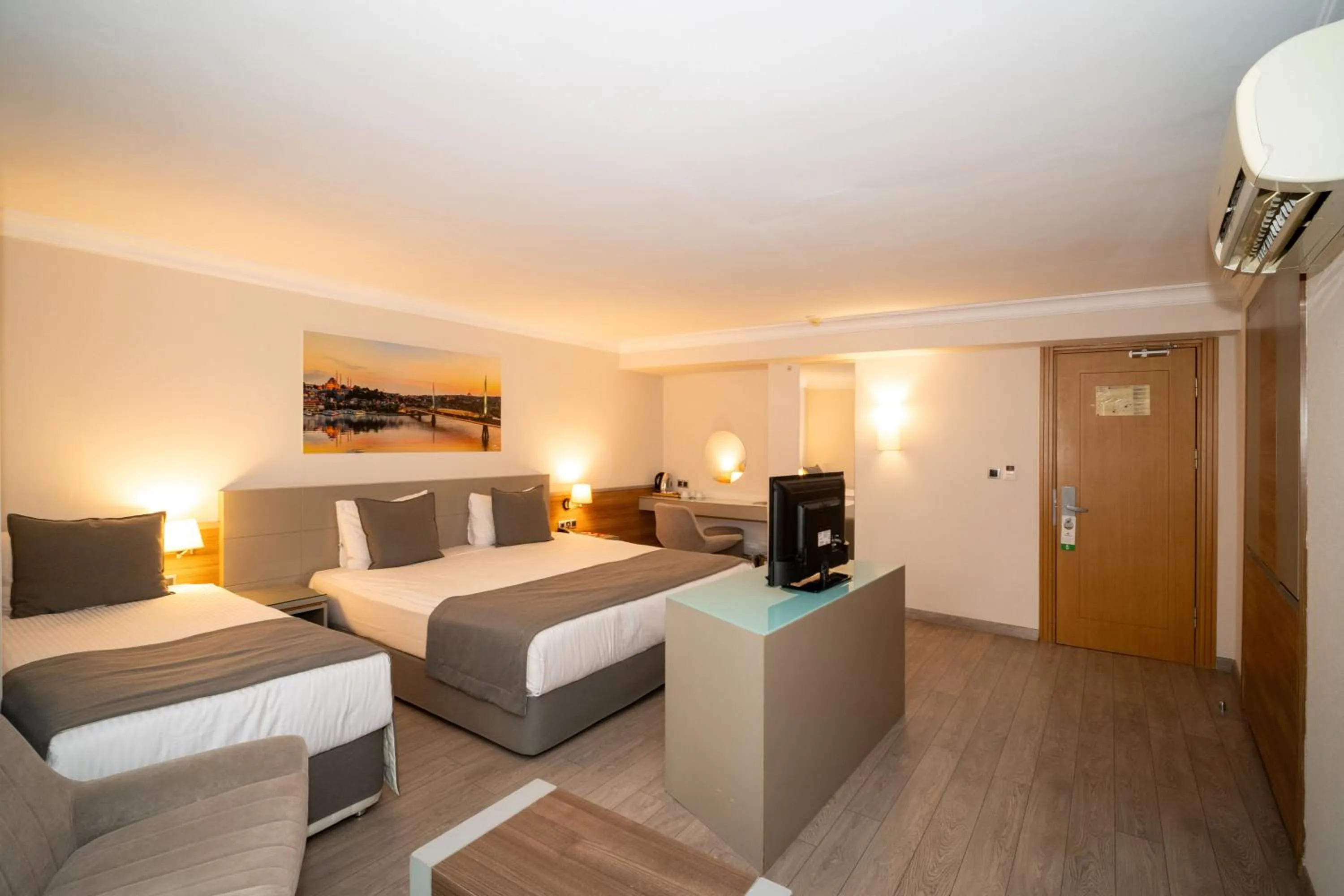 Bed in Klas Hotel Istanbul Old City