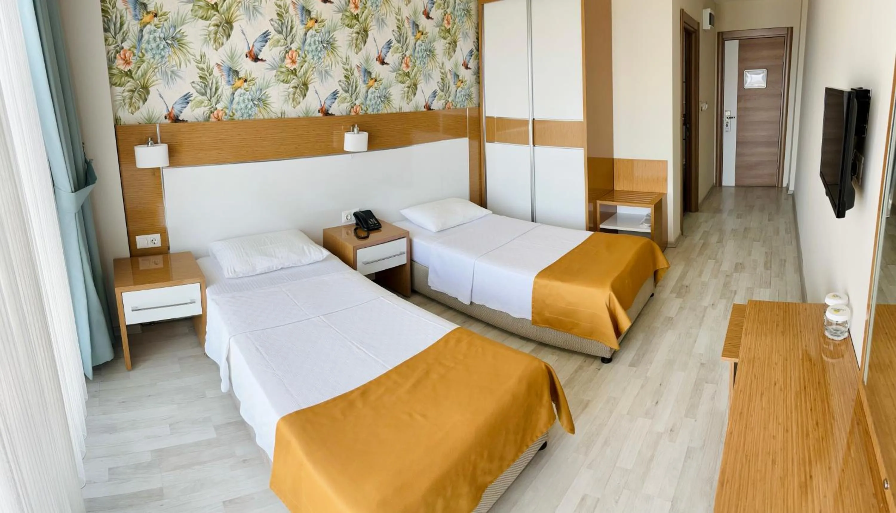 Hotel Santana
