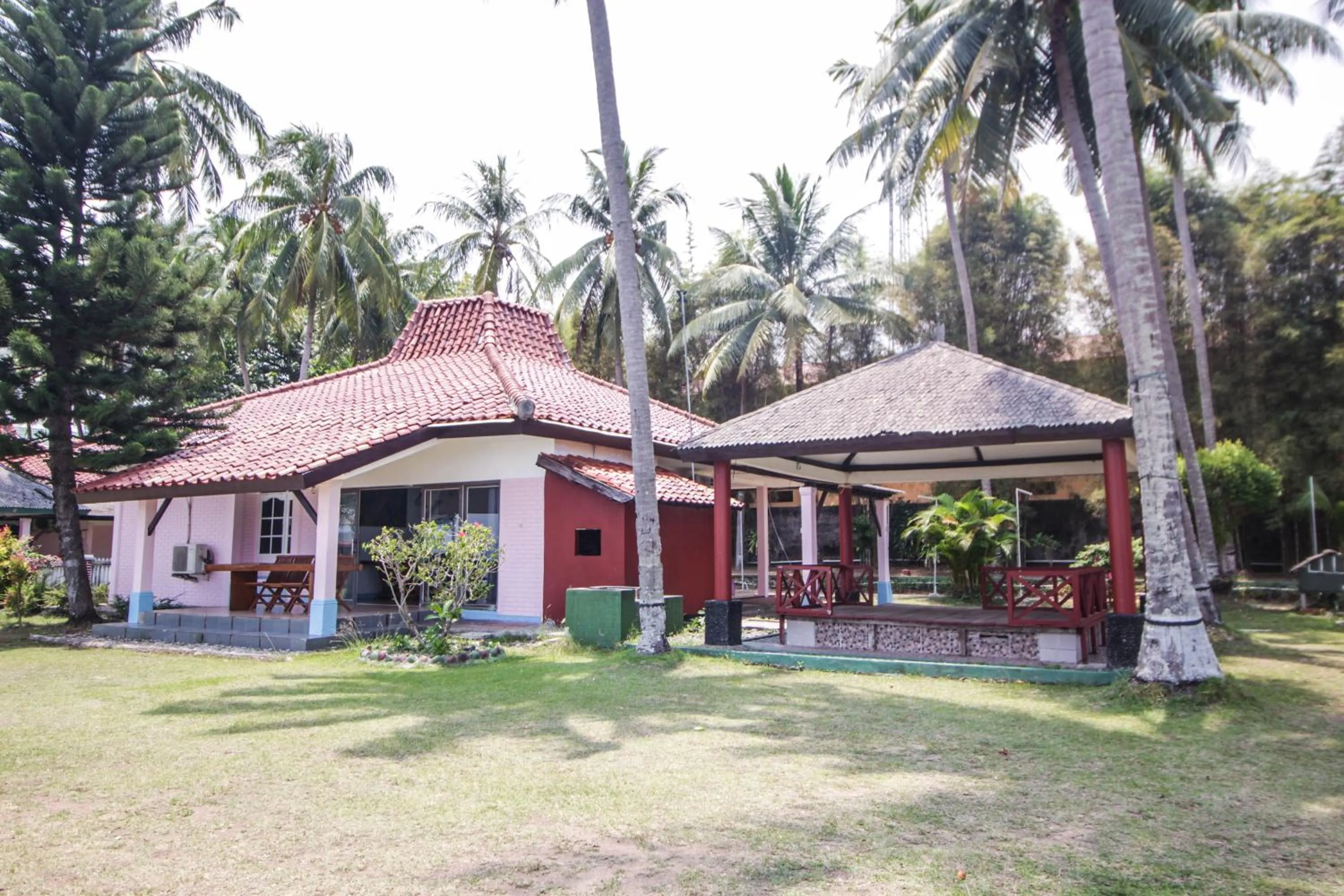 Property building in Allisa Resort Hotel