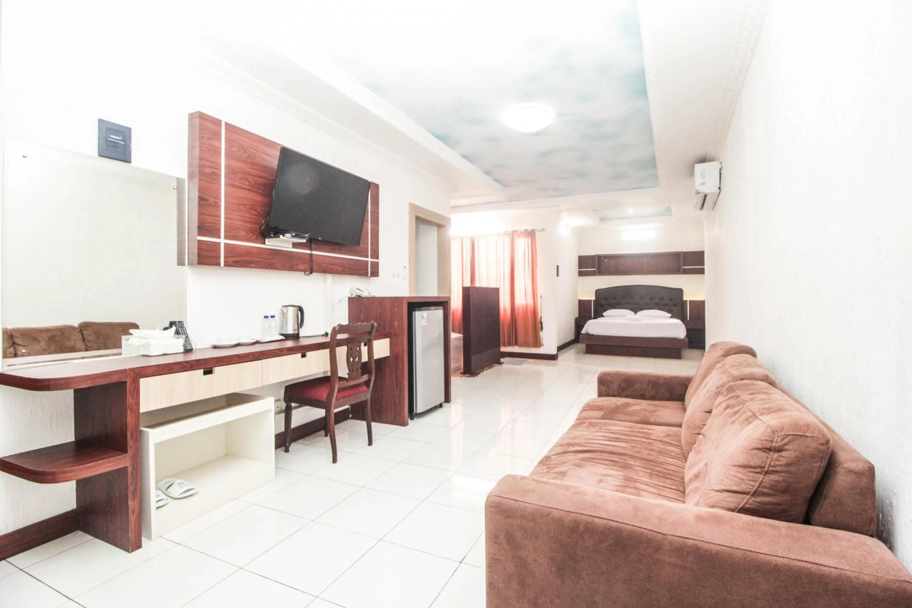 Photo of the whole room, Bed in Allisa Resort Hotel