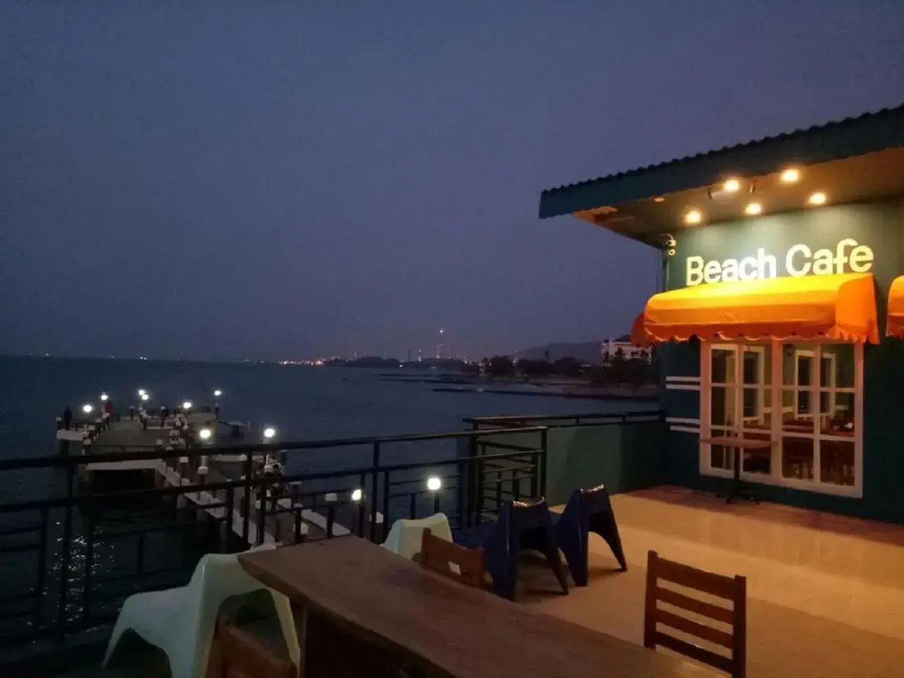 Restaurant/places to eat in Allisa Resort Hotel Restaurant/places to eat in Allisa Resort Hotel