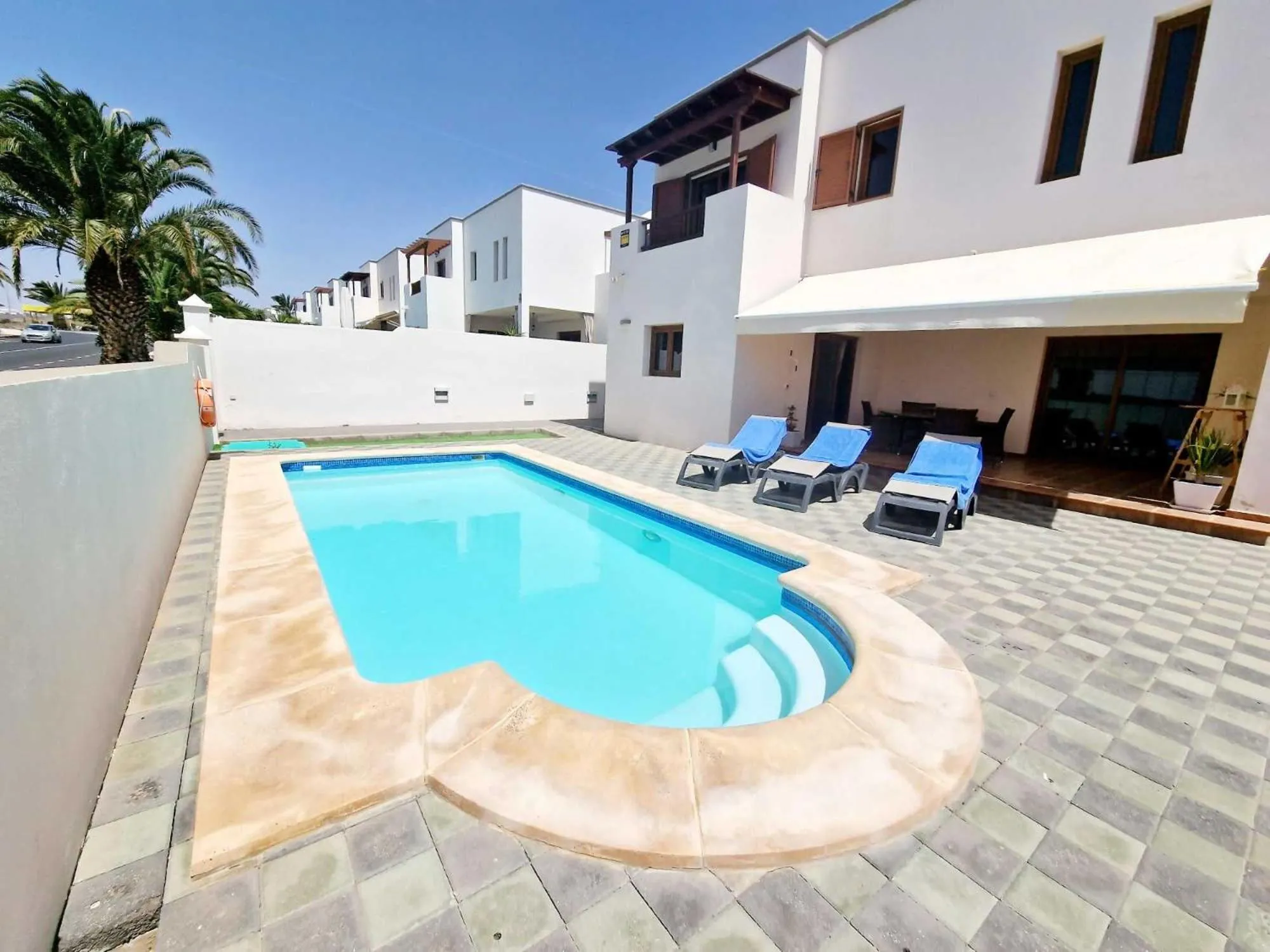 Swimming pool in Casa Daniela en Costa Teguise