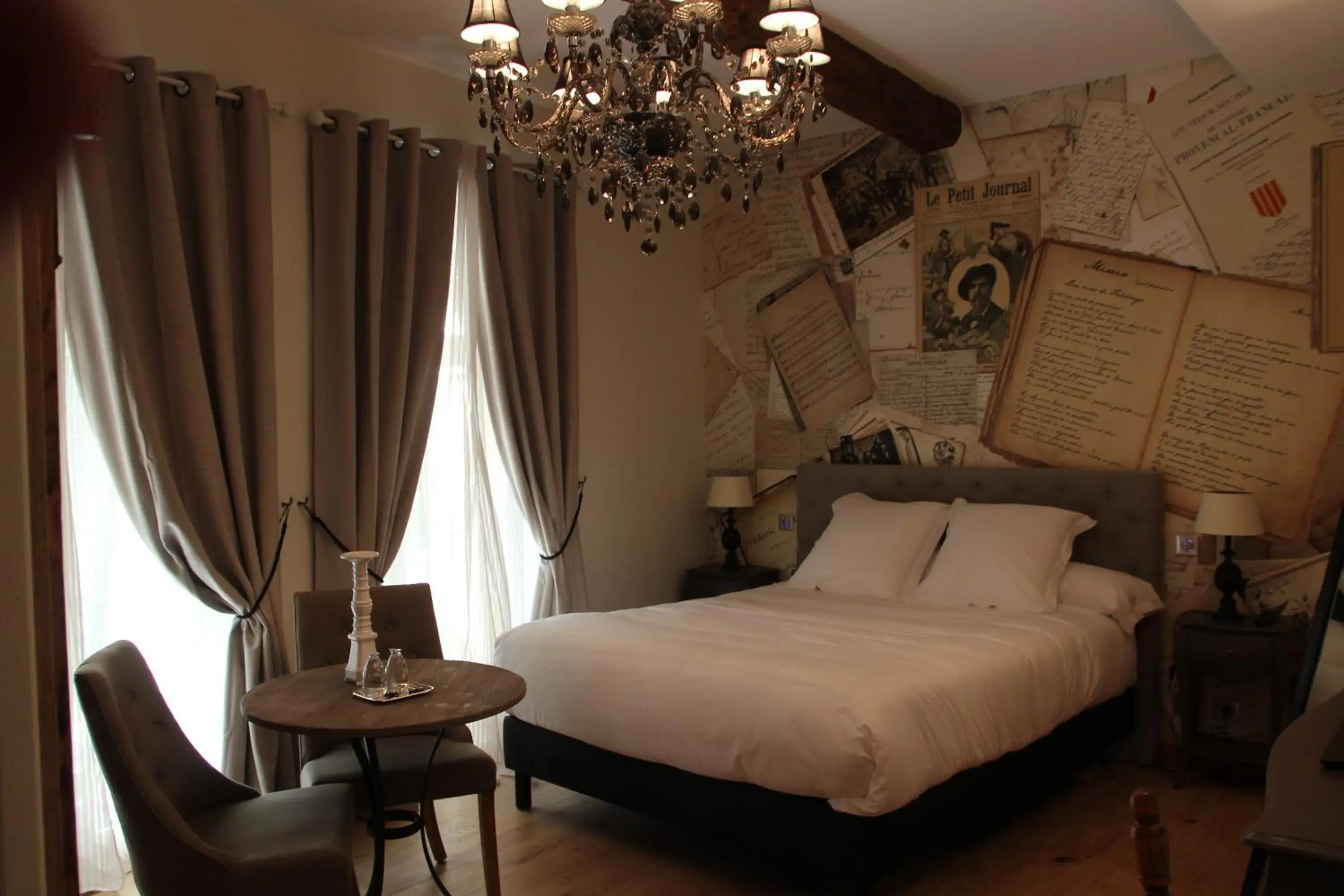 Deluxe Double Room in Maison d'Hôtes Les Variétés Deluxe Double Room in Maison d'Hôtes Les Variétés