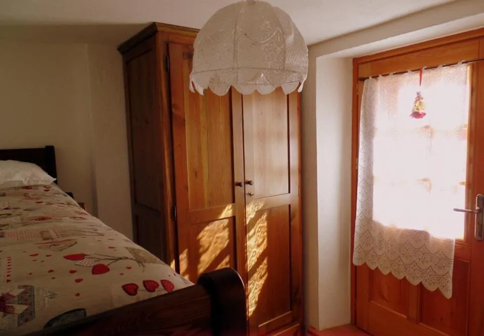 Photo of the whole room, Bed in Appartamento "Le Temps d'une Pause"