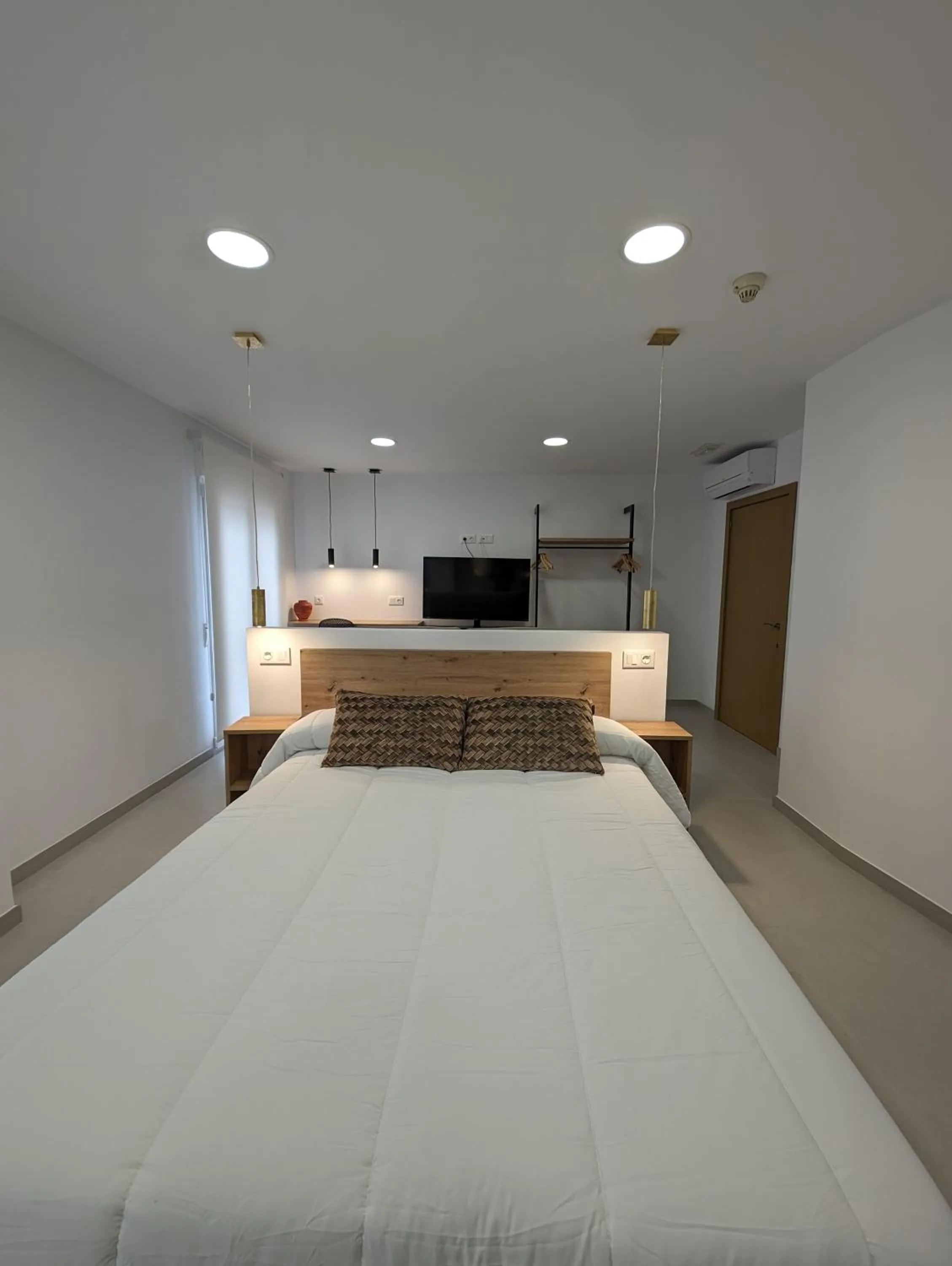 Photo of the whole room, Bed in Gran Hotel Toledo