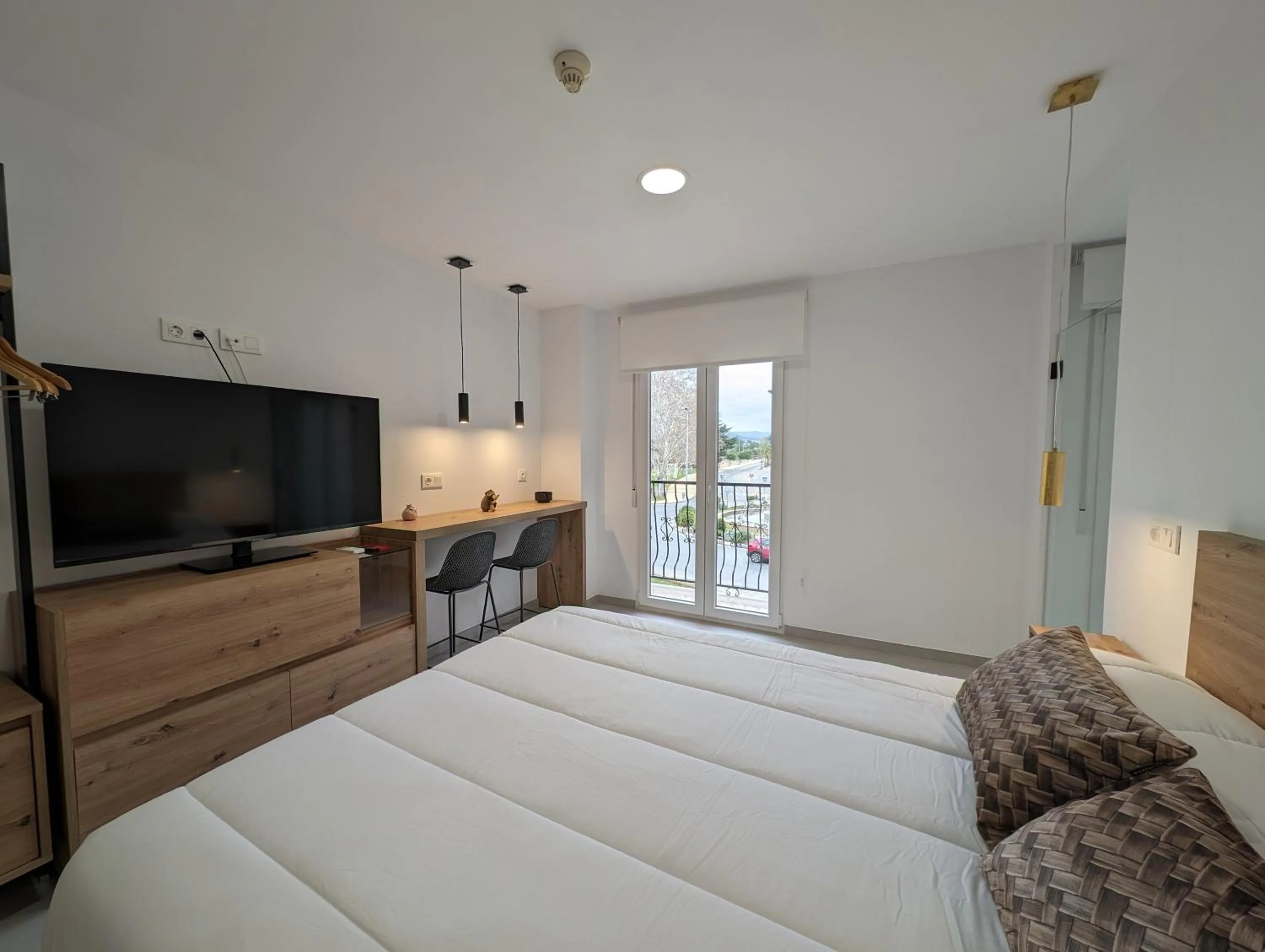 Photo of the whole room, Bed in Gran Hotel Toledo