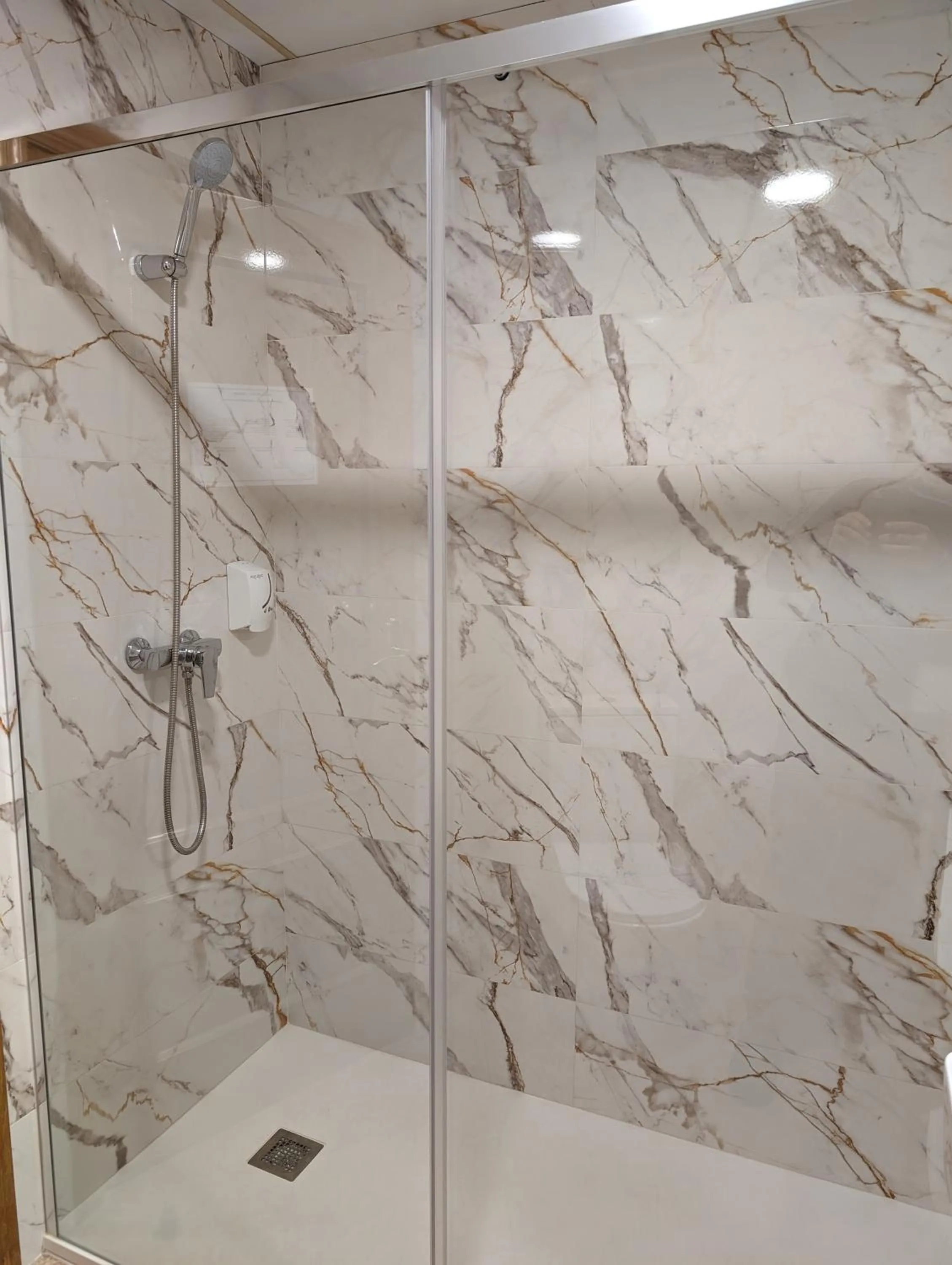 Bathroom in Gran Hotel Toledo