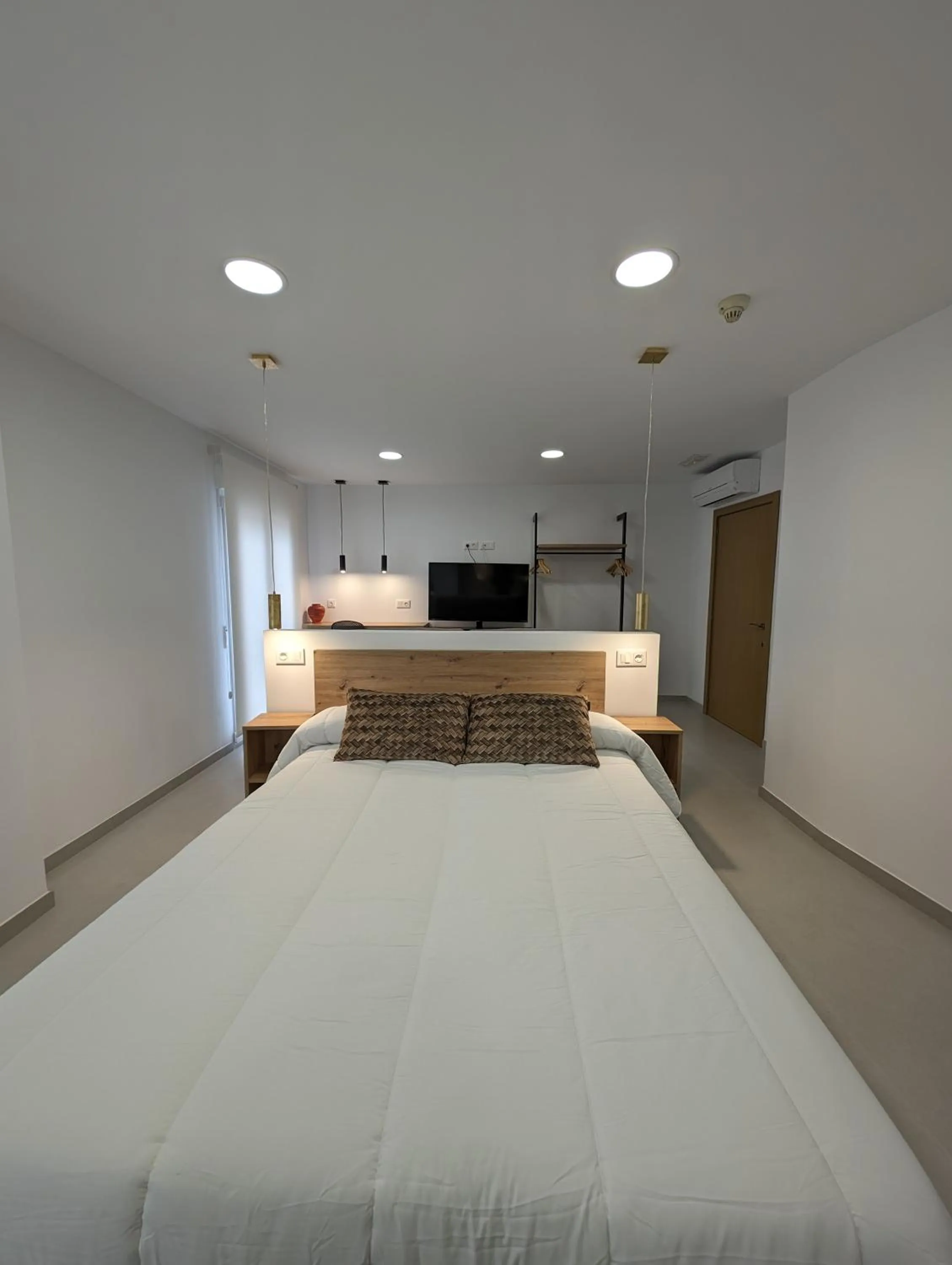 Photo of the whole room, Bed in Gran Hotel Toledo