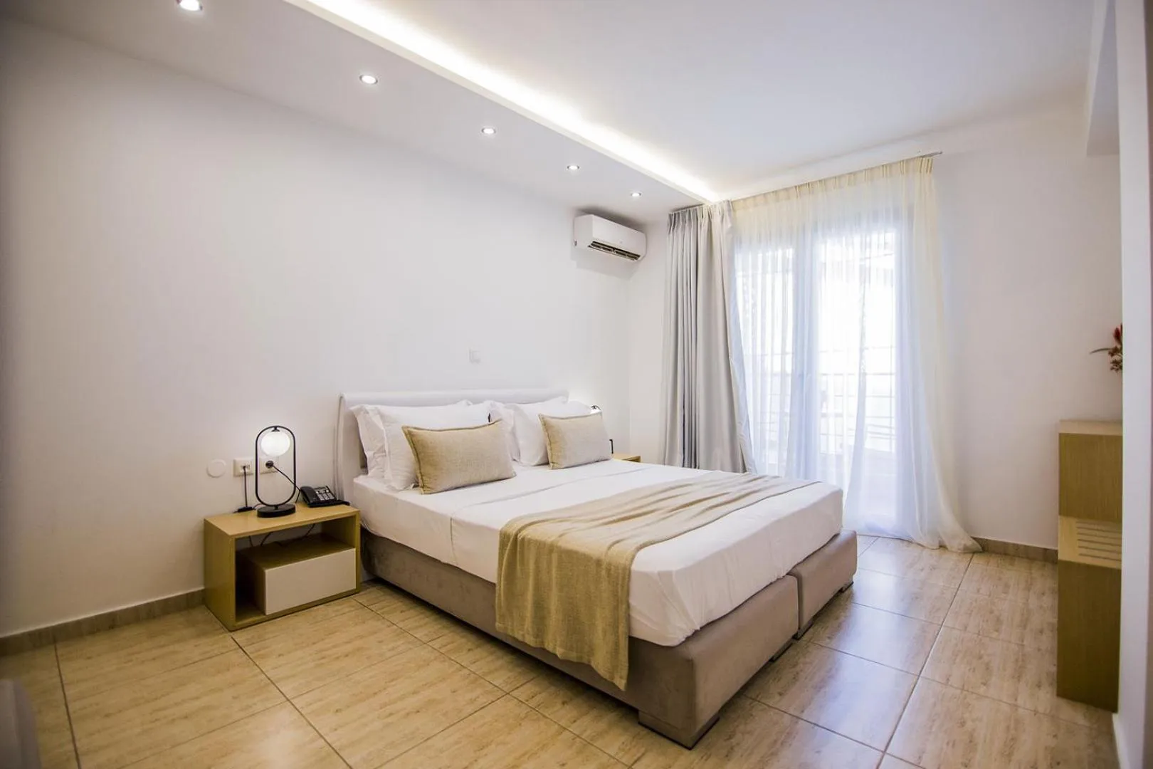 Bed in Kasta Beach Hotel