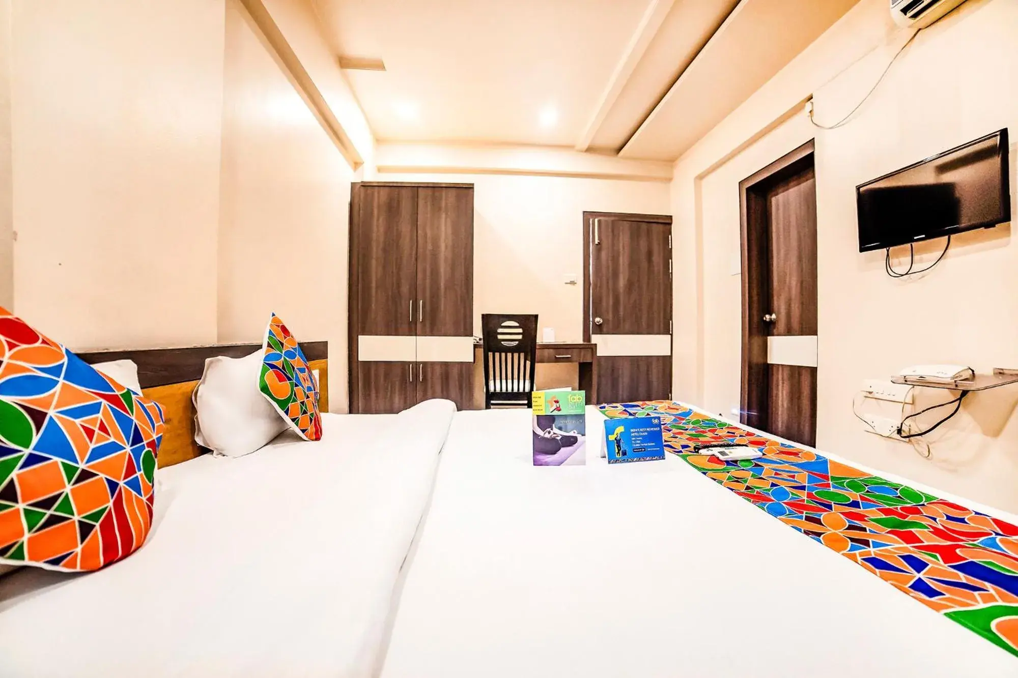 Bedroom, Bed in FabHotel Imperio - Nr Baner Hill Bedroom, Bed in FabHotel Imperio - Nr Baner Hill