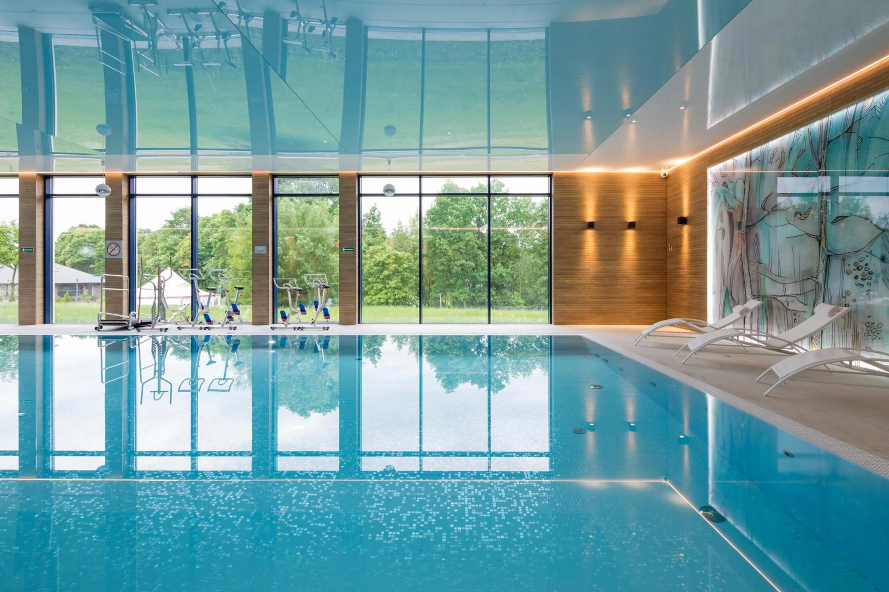 Pool view in Hotel Atut w Licheniu