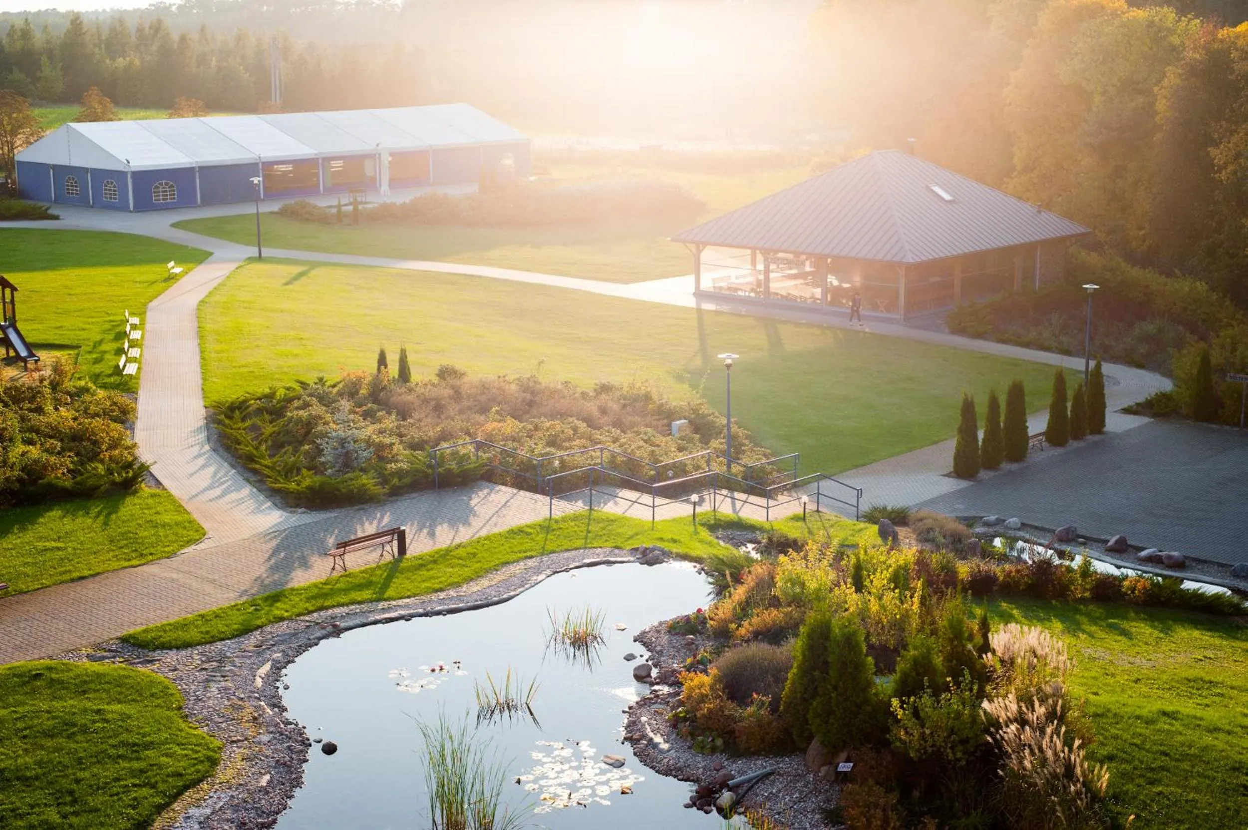 Property building in Hotel Atut w Licheniu