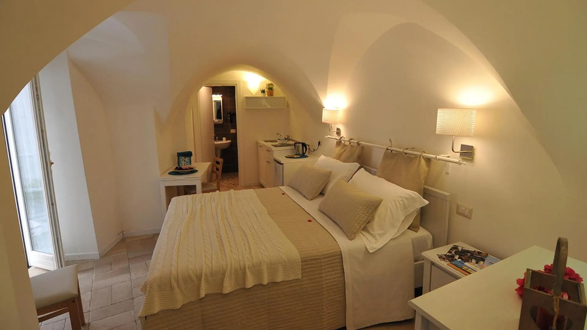 Photo of the whole room, Bed in Porta San Michele