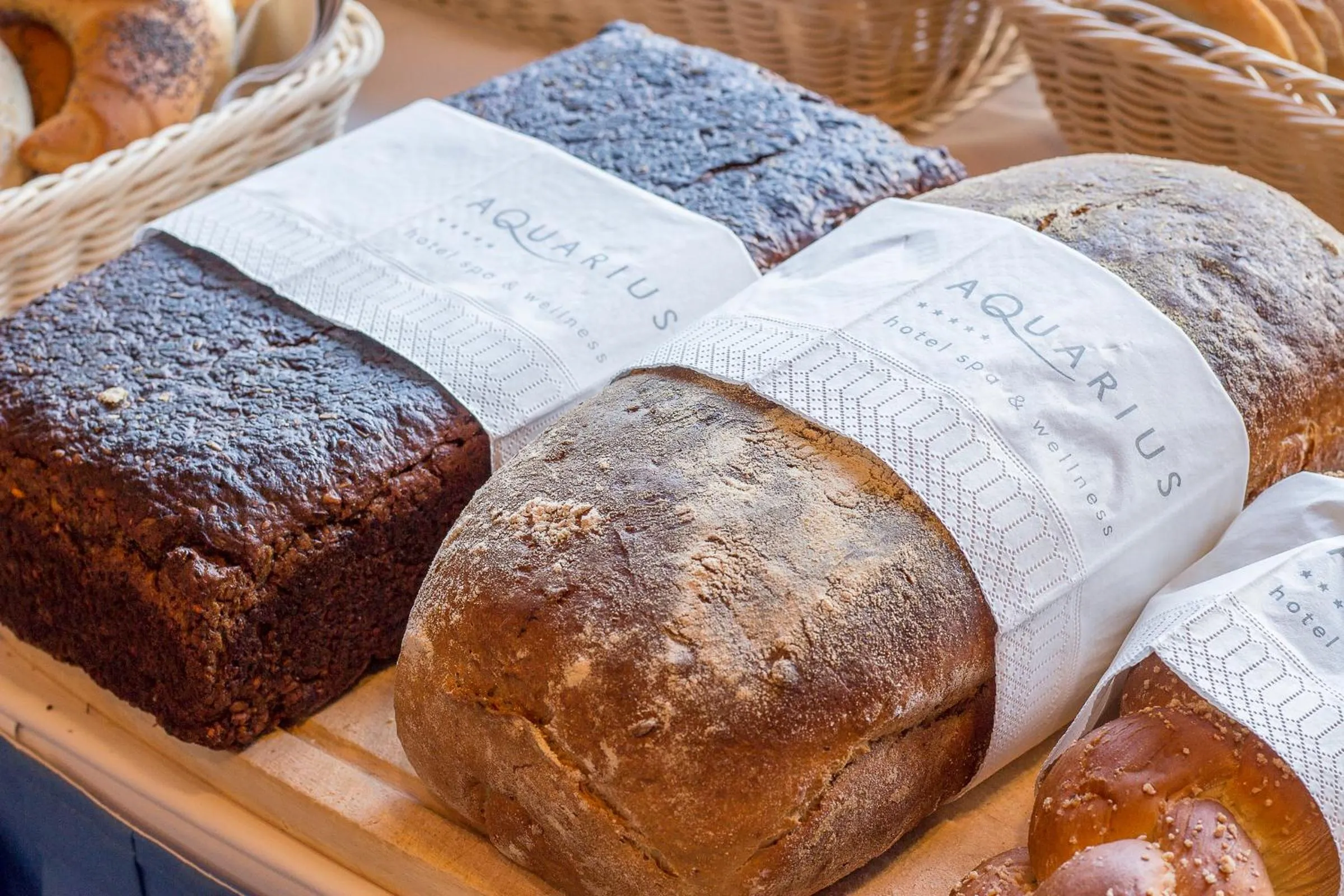 Breakfast in Hotel Aquarius SPA