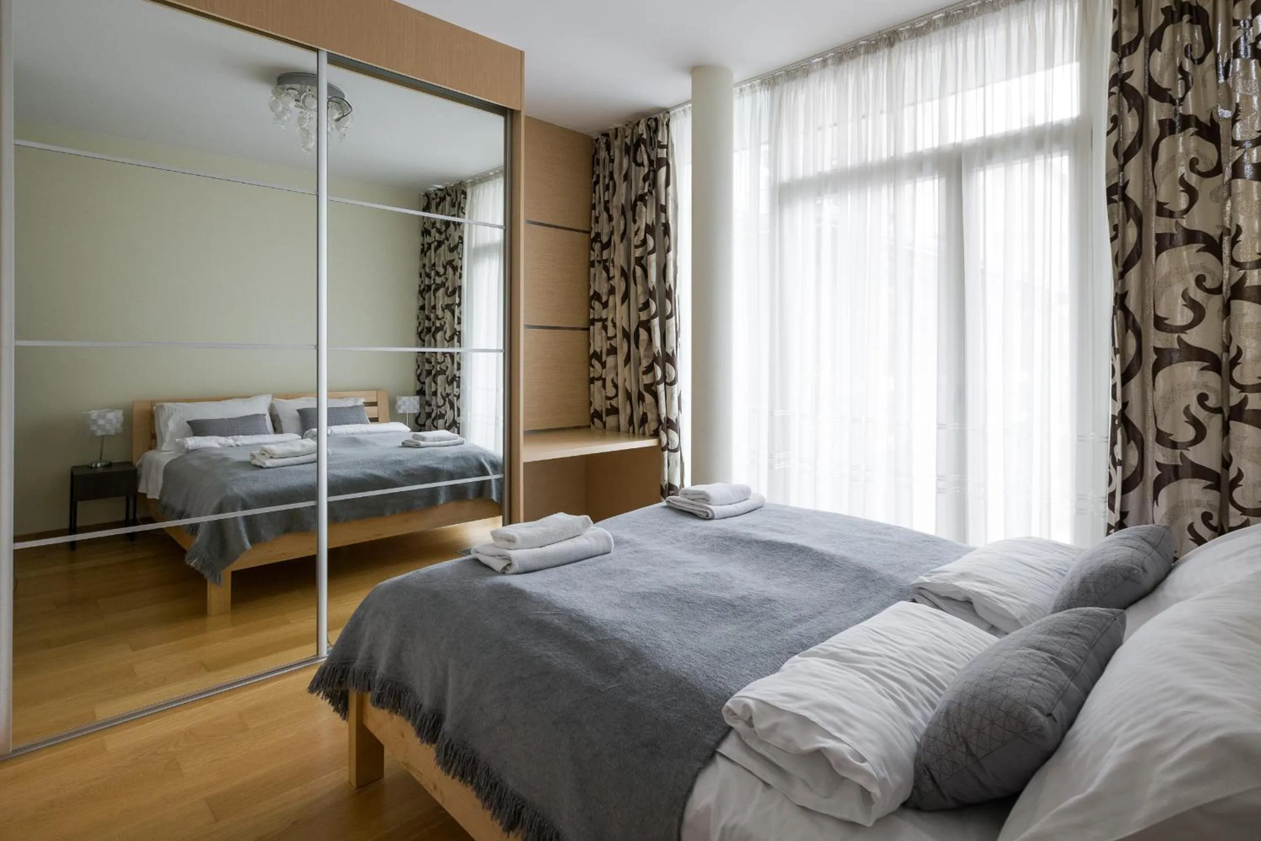 Bed in Yourplace Biskupia Old Town Apartments