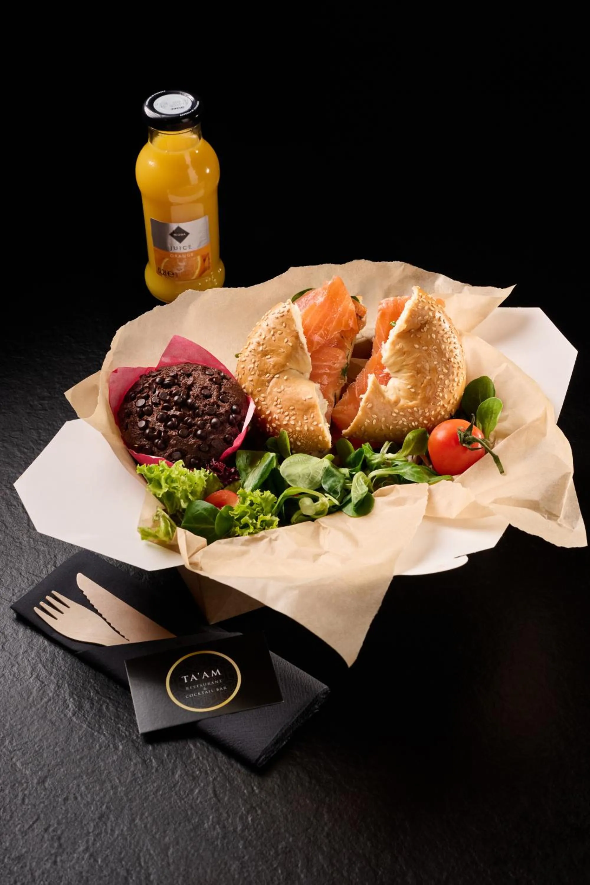 Breakfast in Yourplace Biskupia Old Town Apartments