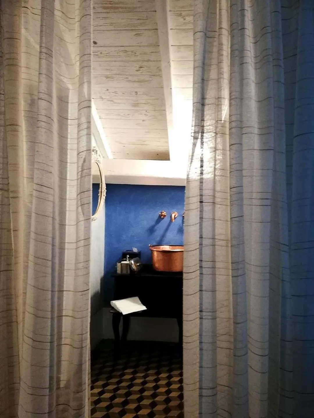 Bathroom in La Casa Rosa