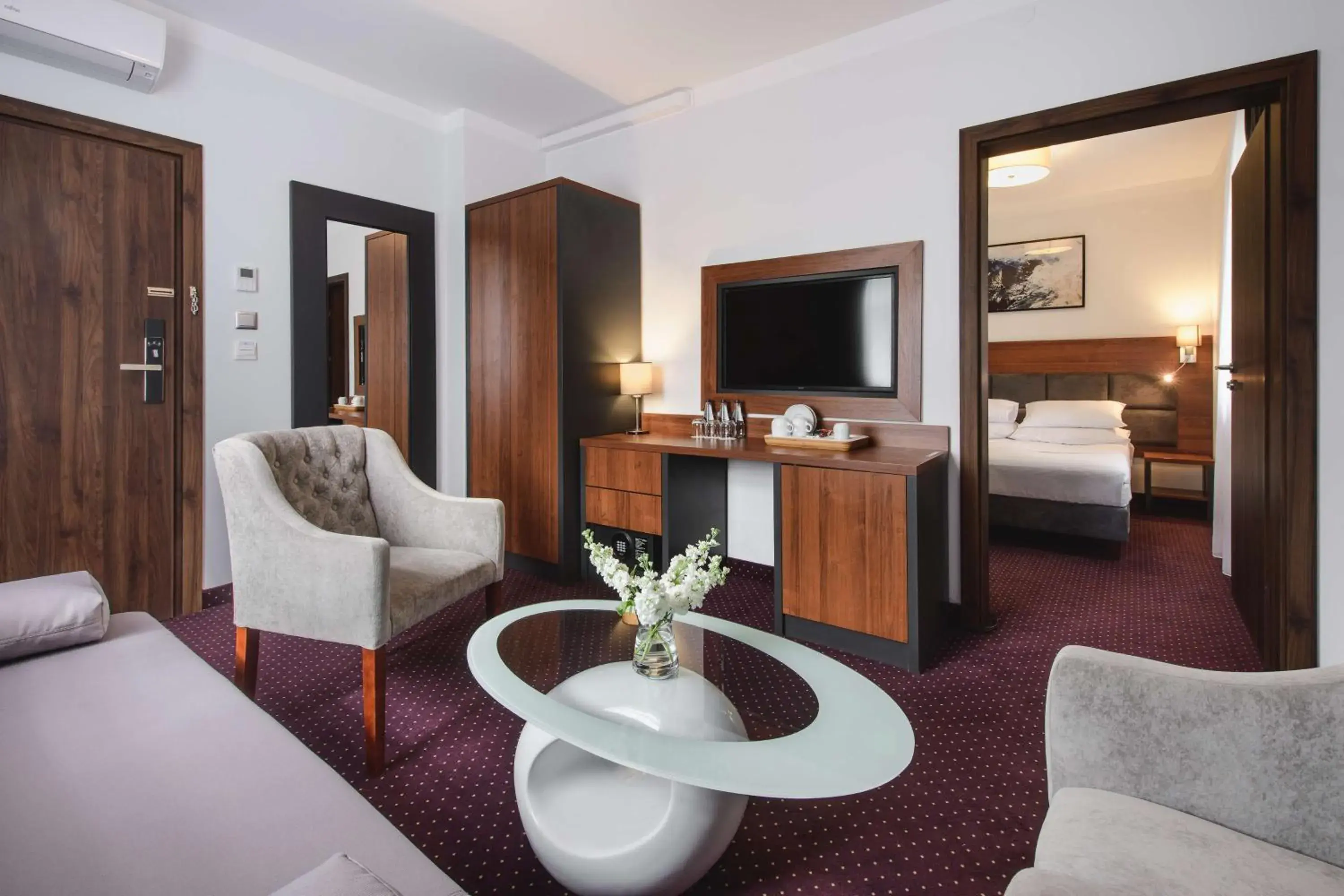 Junior Suite with Double Bed in Best Western Plus Hotel Olsztyn Old Town Junior Suite with Double Bed in Best Western Plus Hotel Olsztyn Old Town
